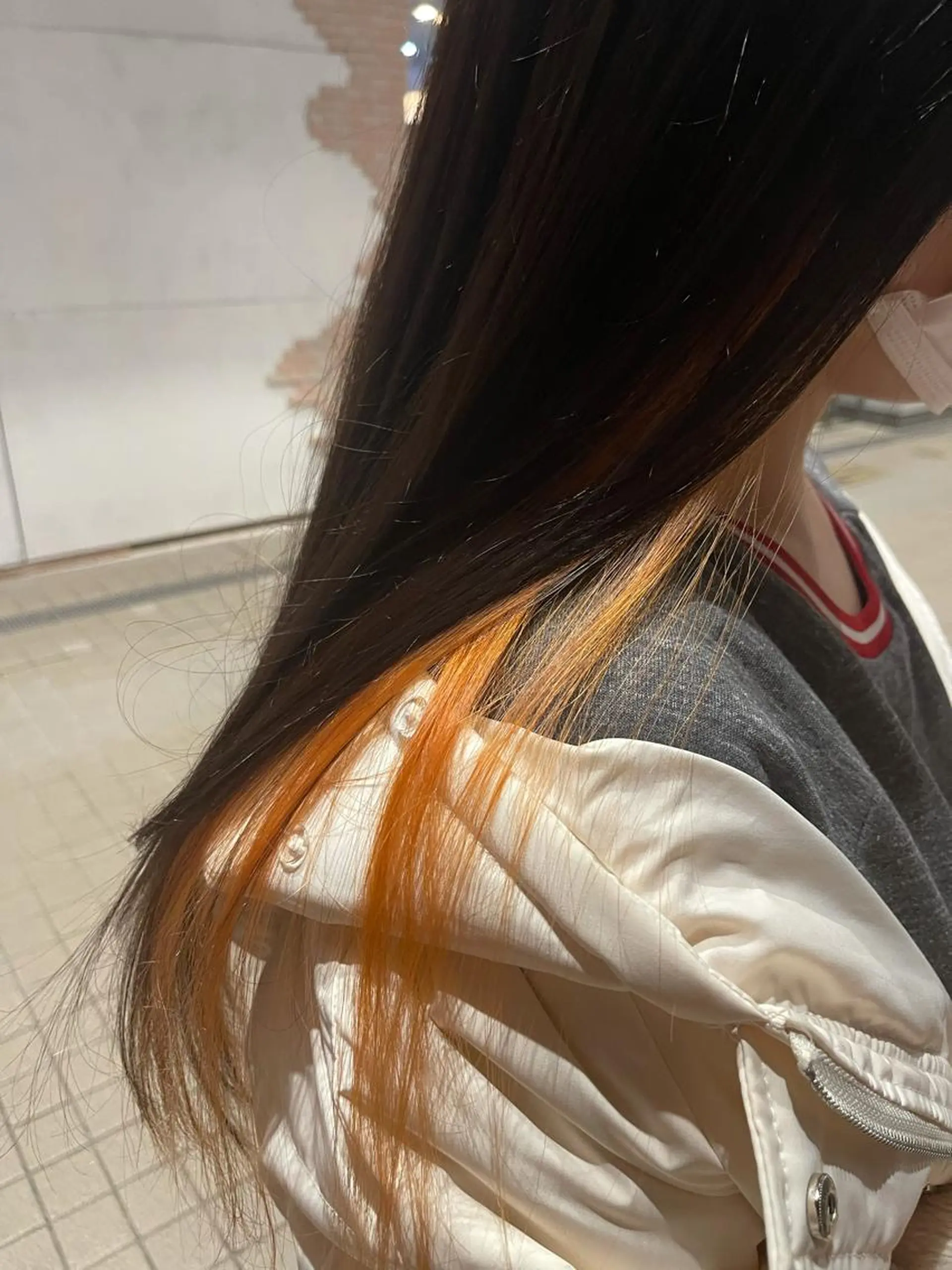 ロング カラー インナーカラー オレンジ カット ヘアカラー トリートメント Zina天王寺 CHIAKIのヘアスタイル