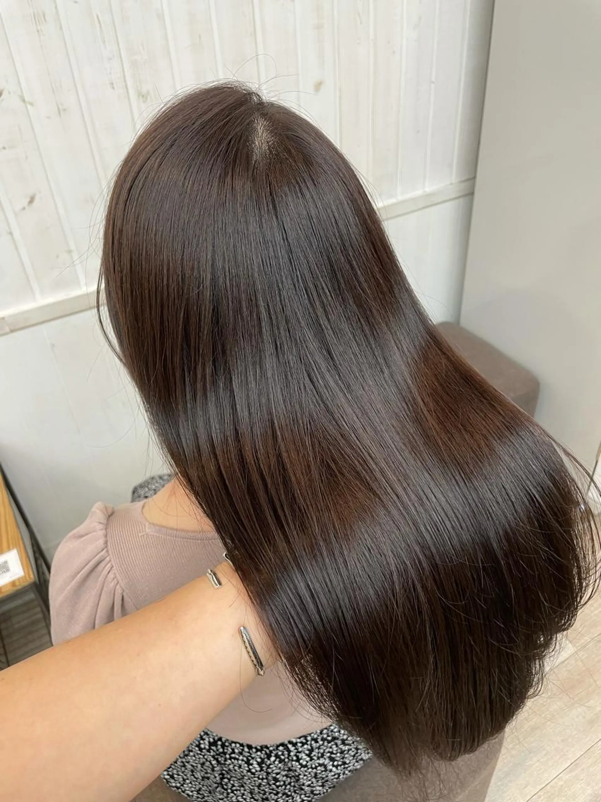 ロング カラー ヘアアレンジ カット 縮毛矯正 トリートメント 前髪顔周り✂️店長 ❤️アマミヤ❤️のヘアスタイル