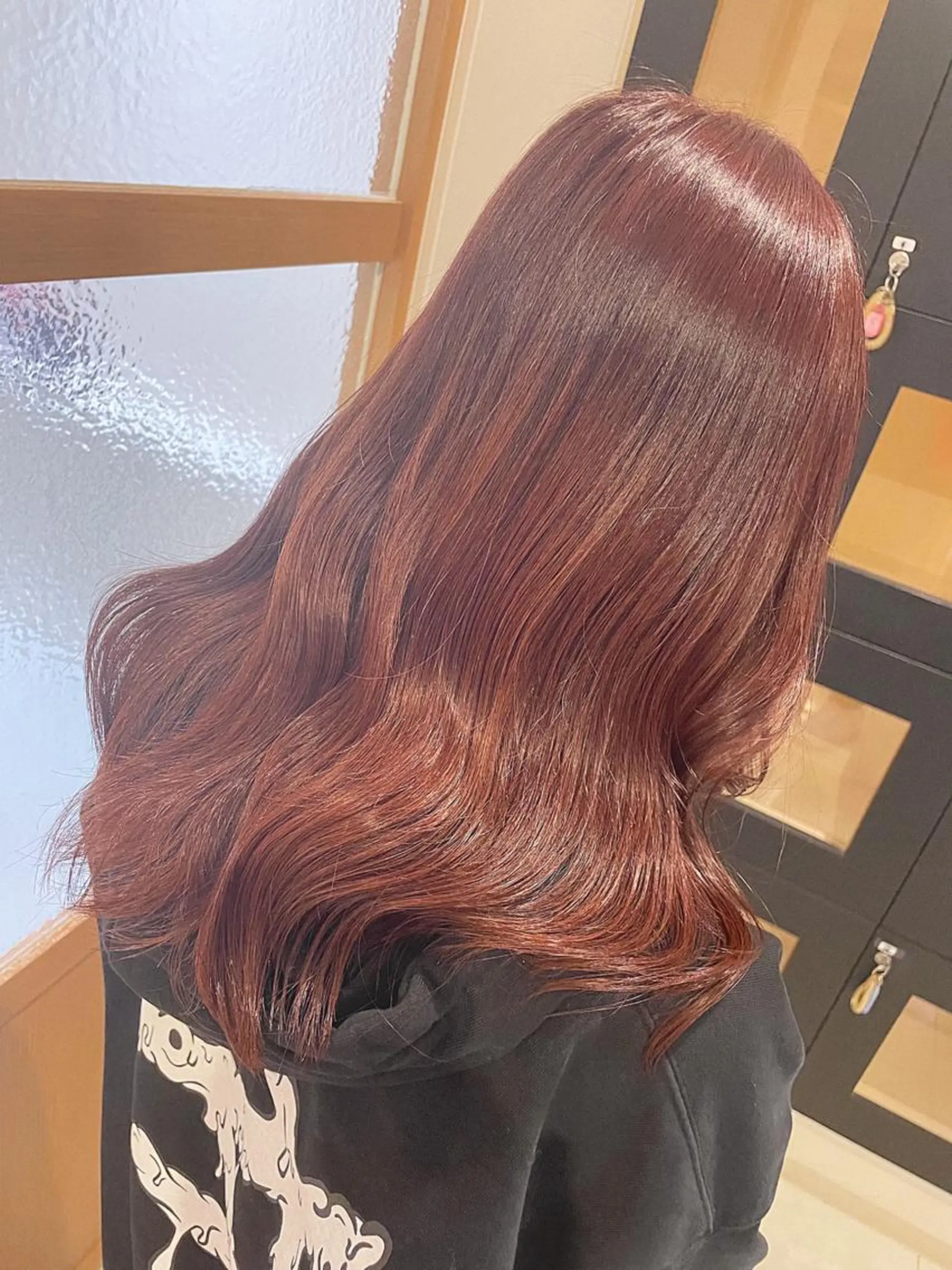 カラー ベージュカラー ピンクカラー ピンクベージュ Chere rosso所属・✨頭身浴無料 -chere-金剛店のヘアスタイル