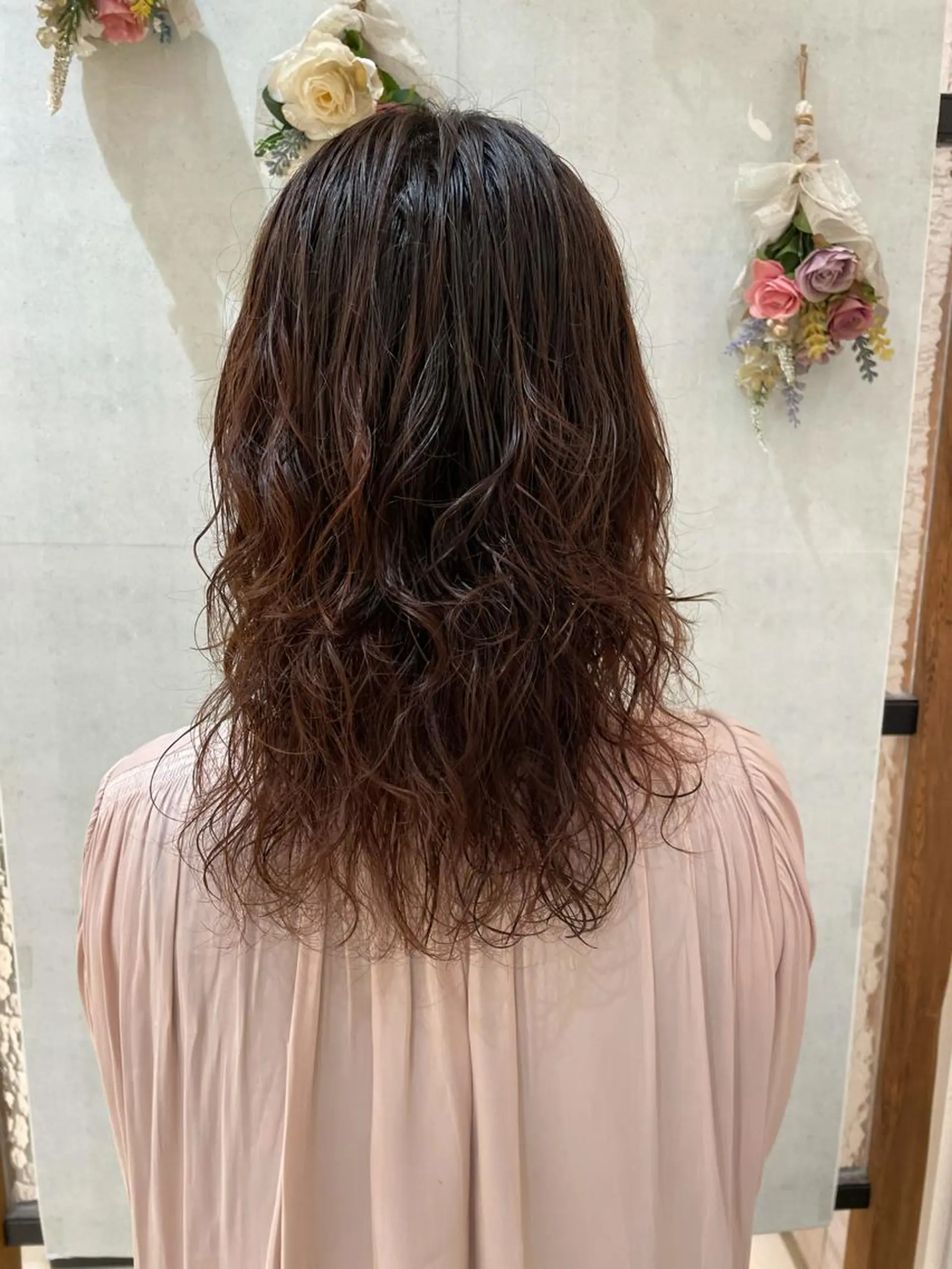 ロング パーマ 🩵ANELA東口 齋藤琴音💚のマツエク・マツパデザイン