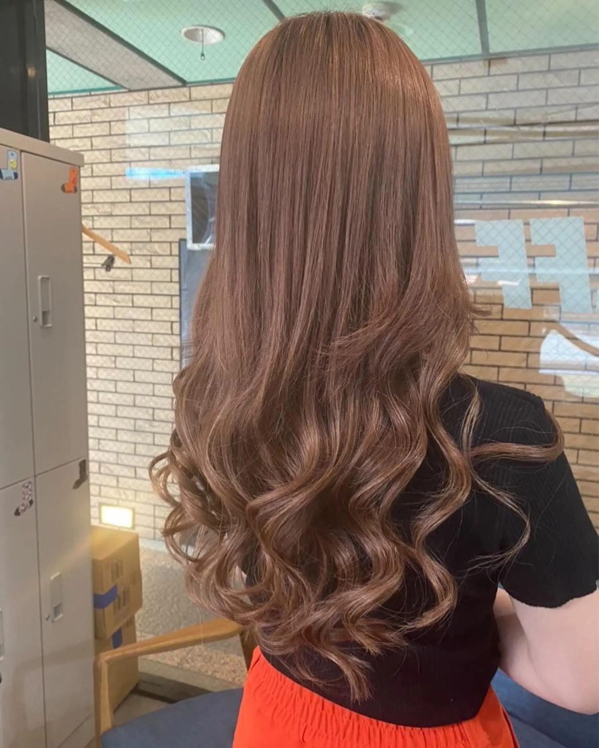 ロング カラー ヘアアレンジ シールエクステ ブラウンカラー エクステ alpha. カラーエクステ下妻のヘアスタイル