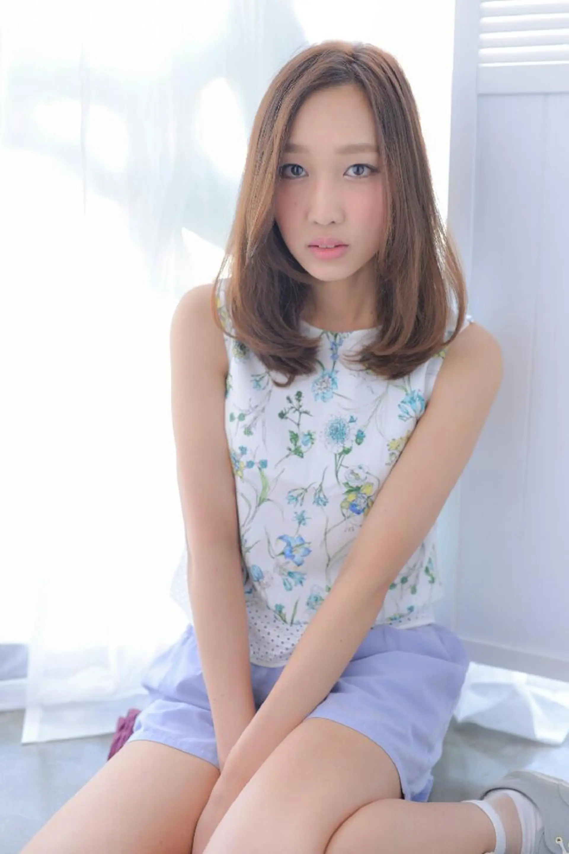 ミディアム カラー belta 姫路山吹 カラーモデル募集のヘアスタイル