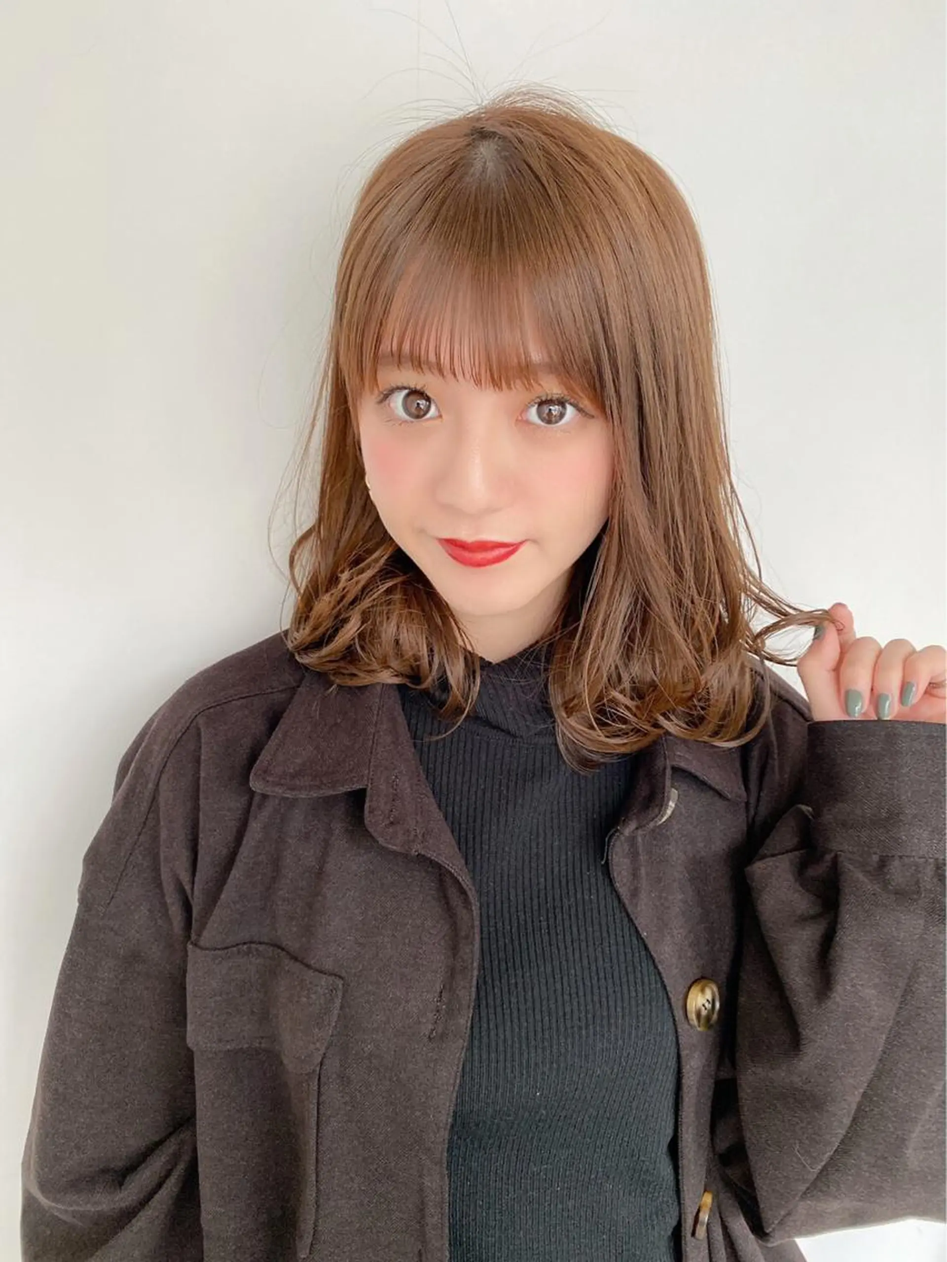 セミロング カラー ヘアアレンジ 女性が憧れる ショート/角田愛和のヘアスタイル