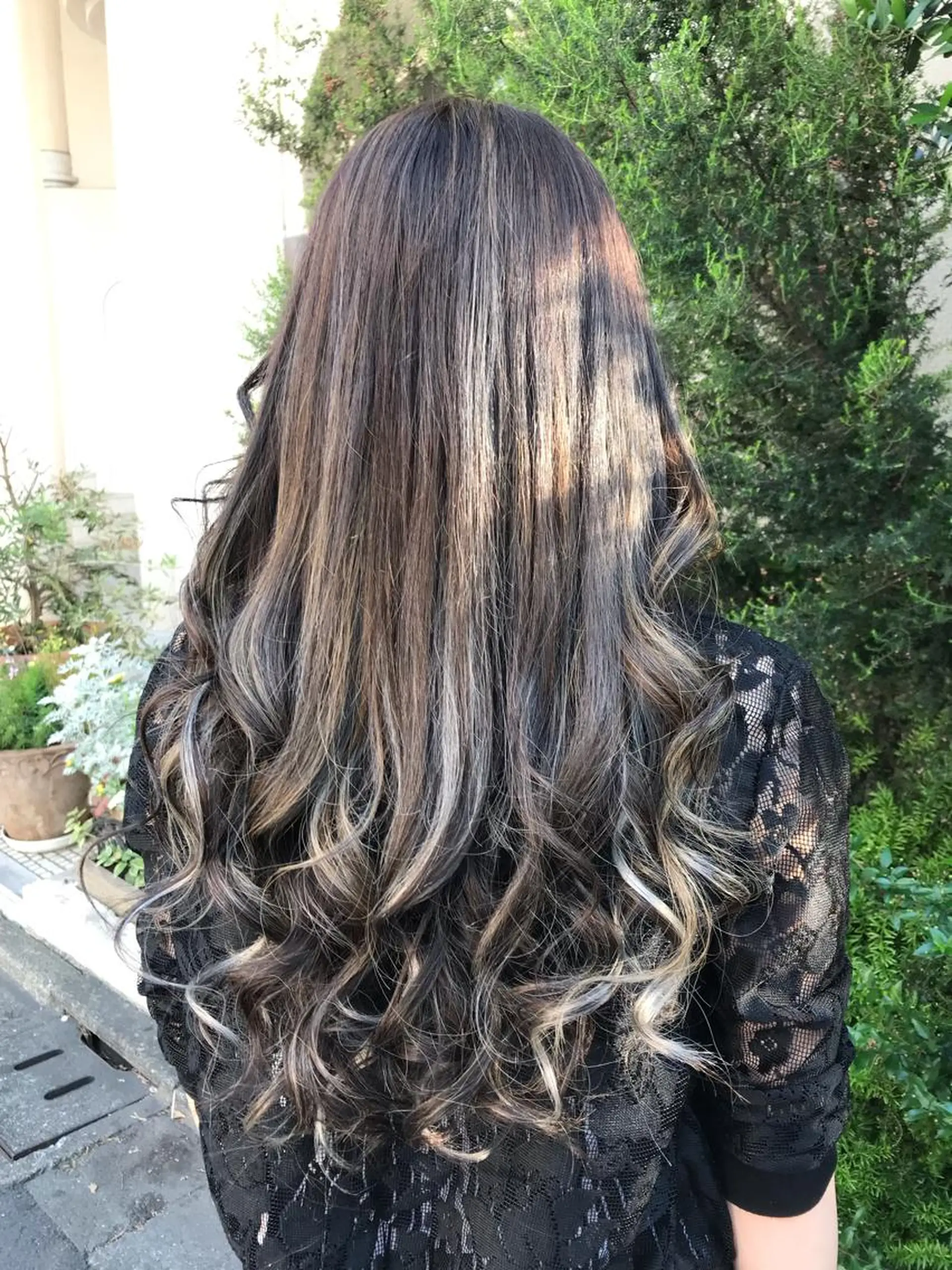 ロング カラー ブリーチ 透明感カラー グレージュ ハイライトカラー ハイライト 店長担当🌟 矢吹ガブリエル🌟のヘアスタイル