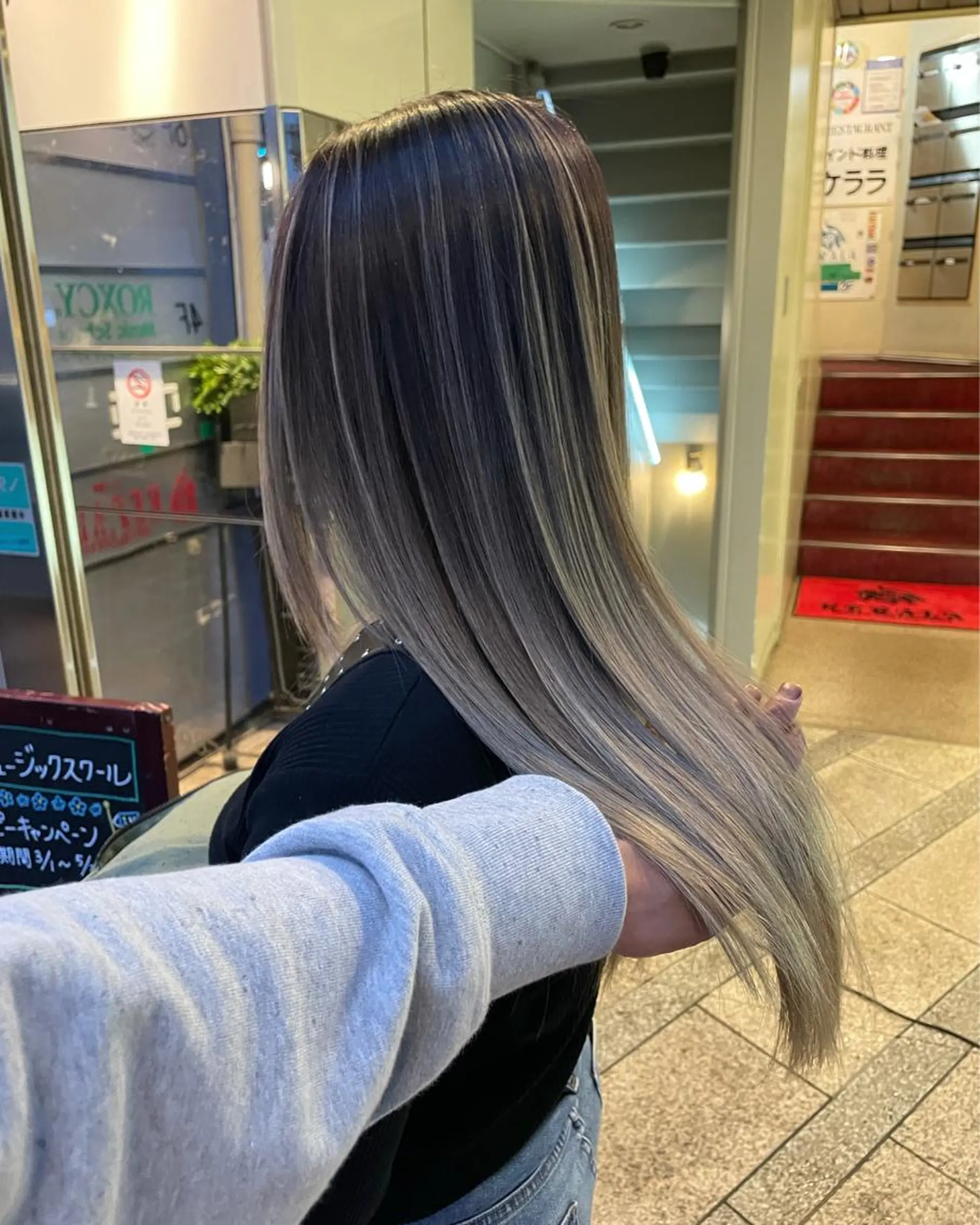 ロング カラー バレイヤージュ レイヤーカット ヘアカラー トリートメント Tao所属・藤川 大智のヘアスタイル