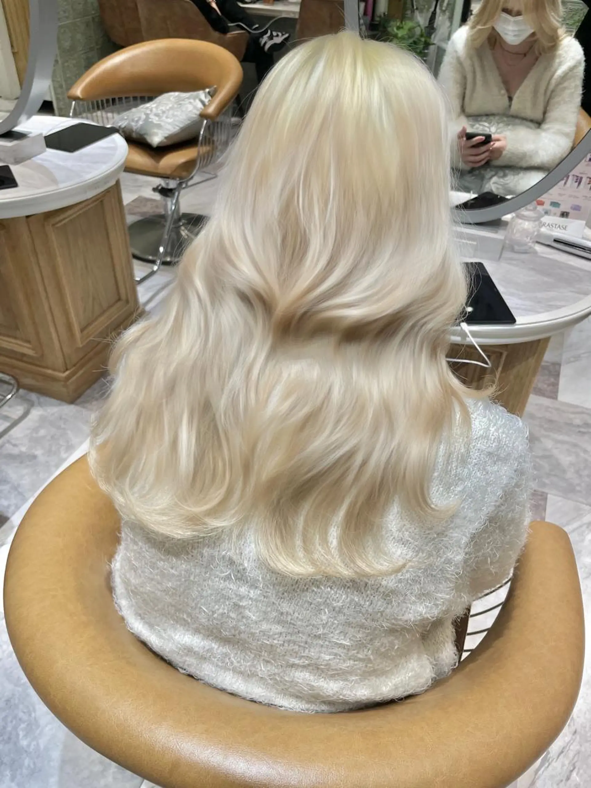 ロング カラー バレイヤージュ ブリーチ ケアブリーチ ダブルカラー グラデーションカラー 美髪/カラー 美容院🌈渡辺隼也のヘアスタイル