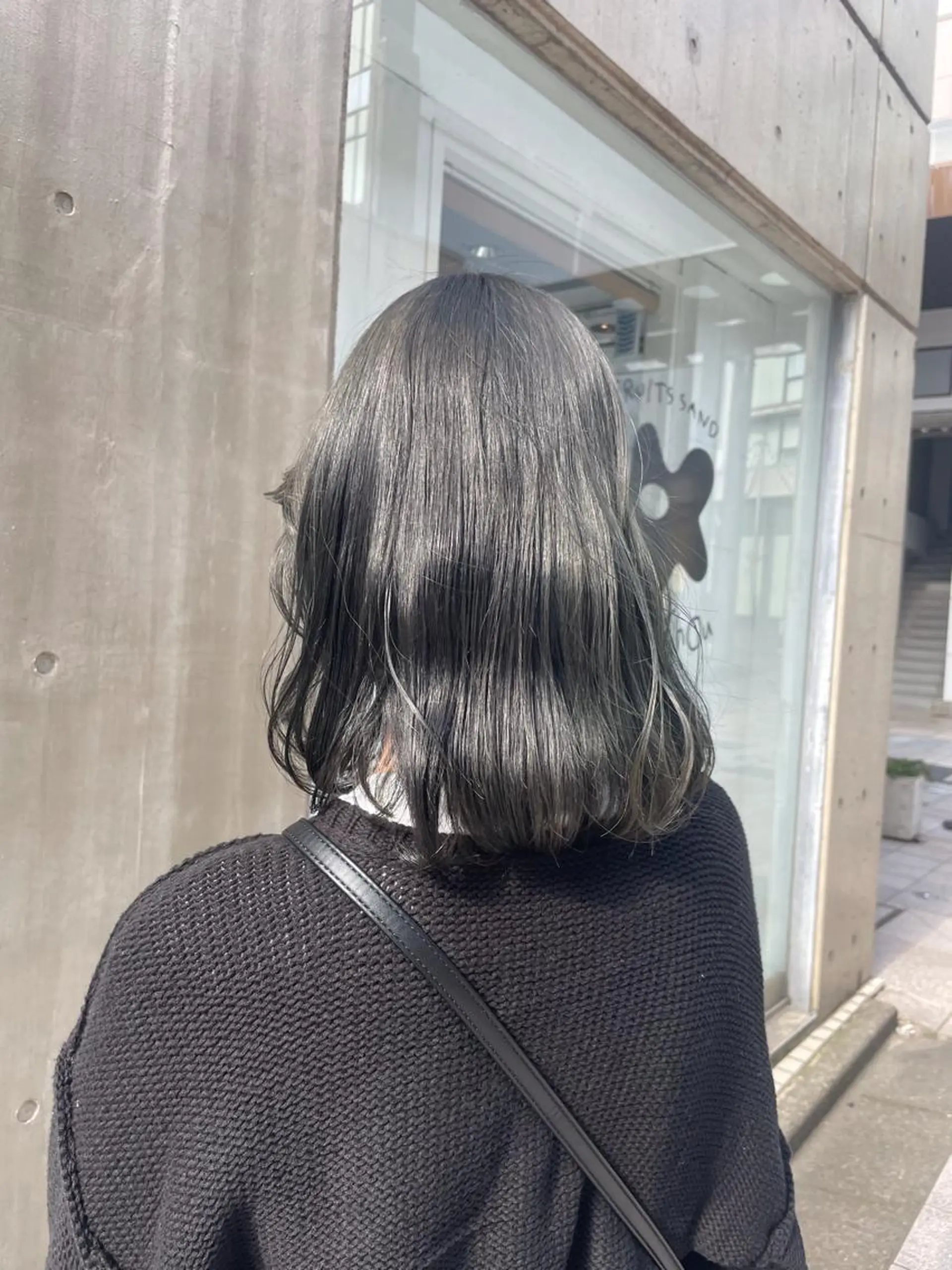 セミロング ヘアアレンジ 山下 とよかのヘアスタイル