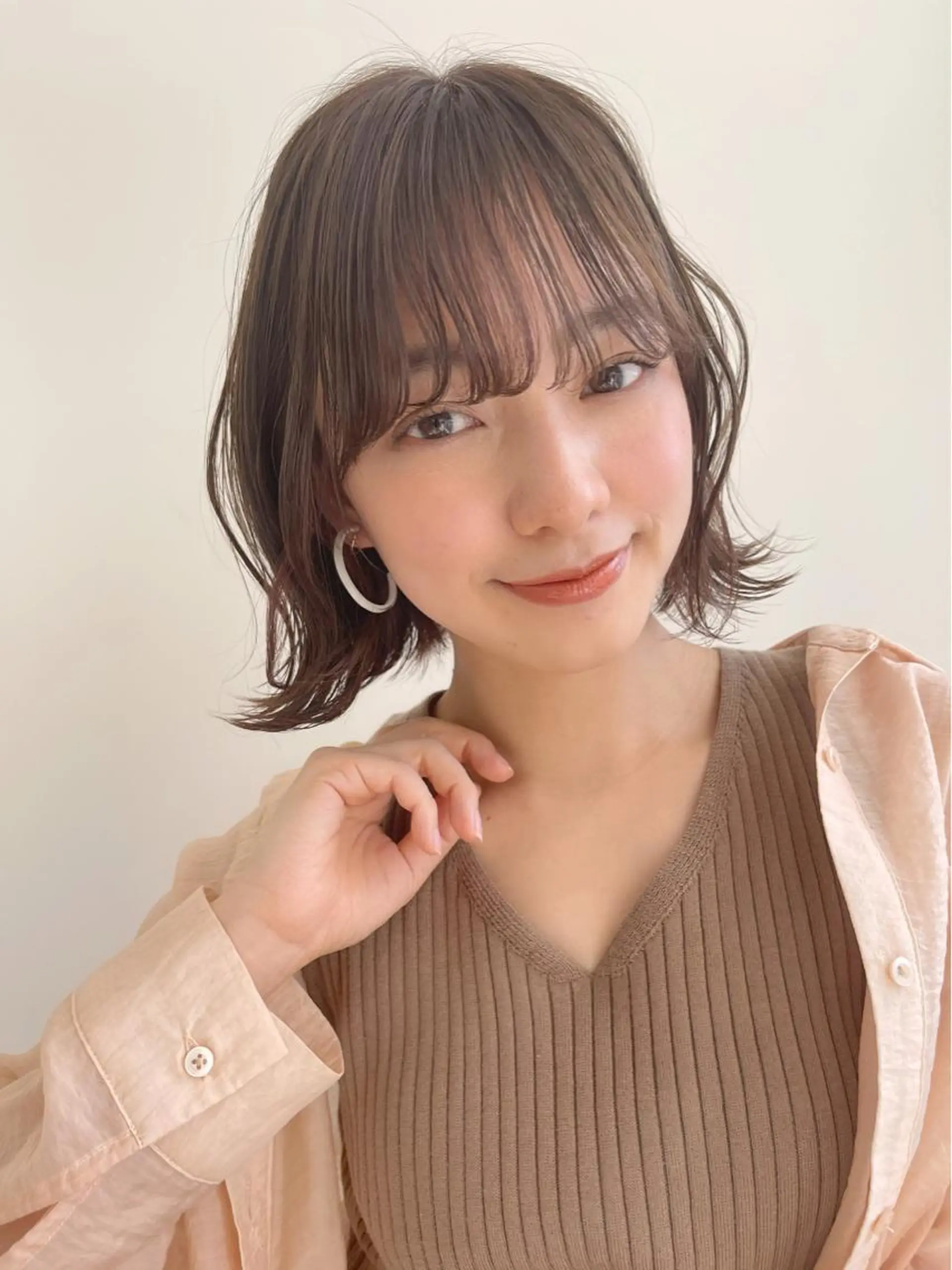 ミディアム カット ヘアカラー パーマ トリートメント イメチェンカット✂️ 錦糸町佐藤店長のヘアスタイル