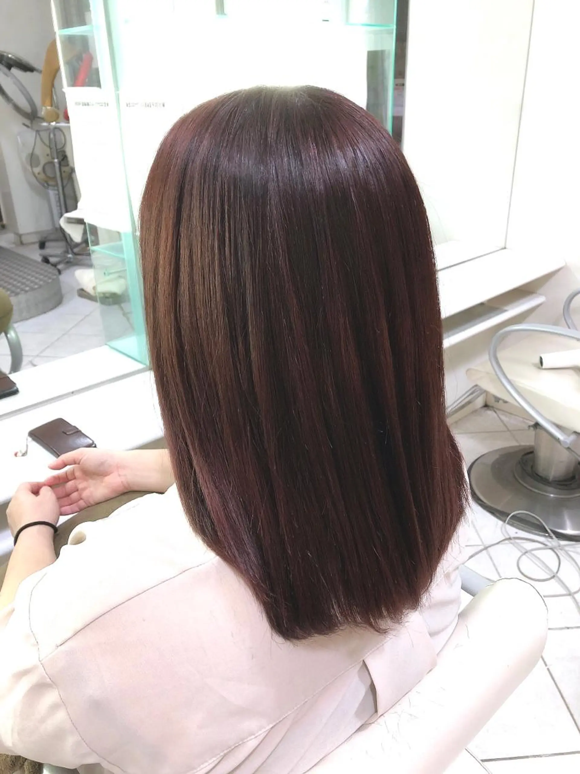 カラー 保住 亮太のヘアスタイル