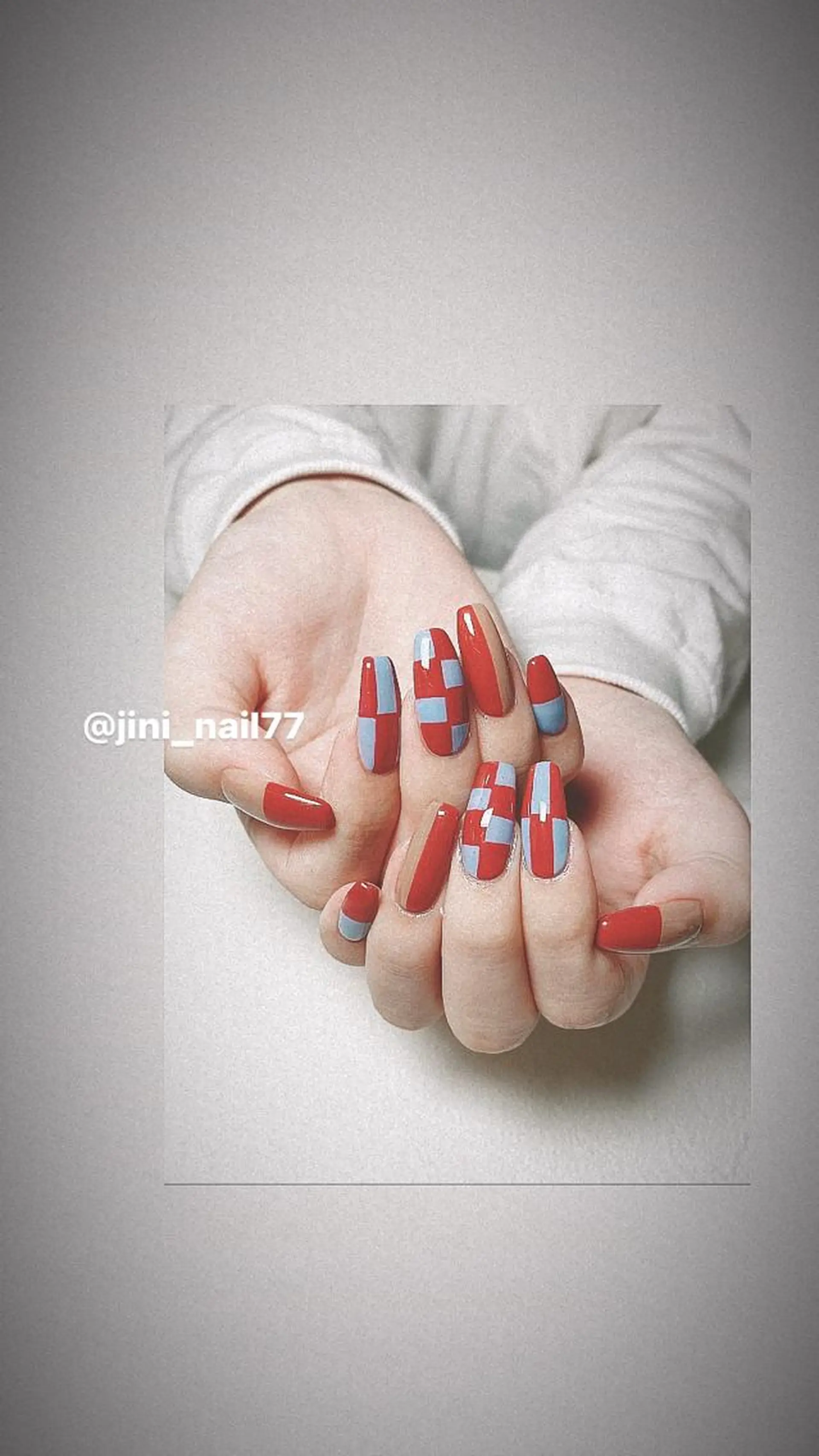 ネイル JINI NAIL所属・ジニ ネイルのネイルデザイン