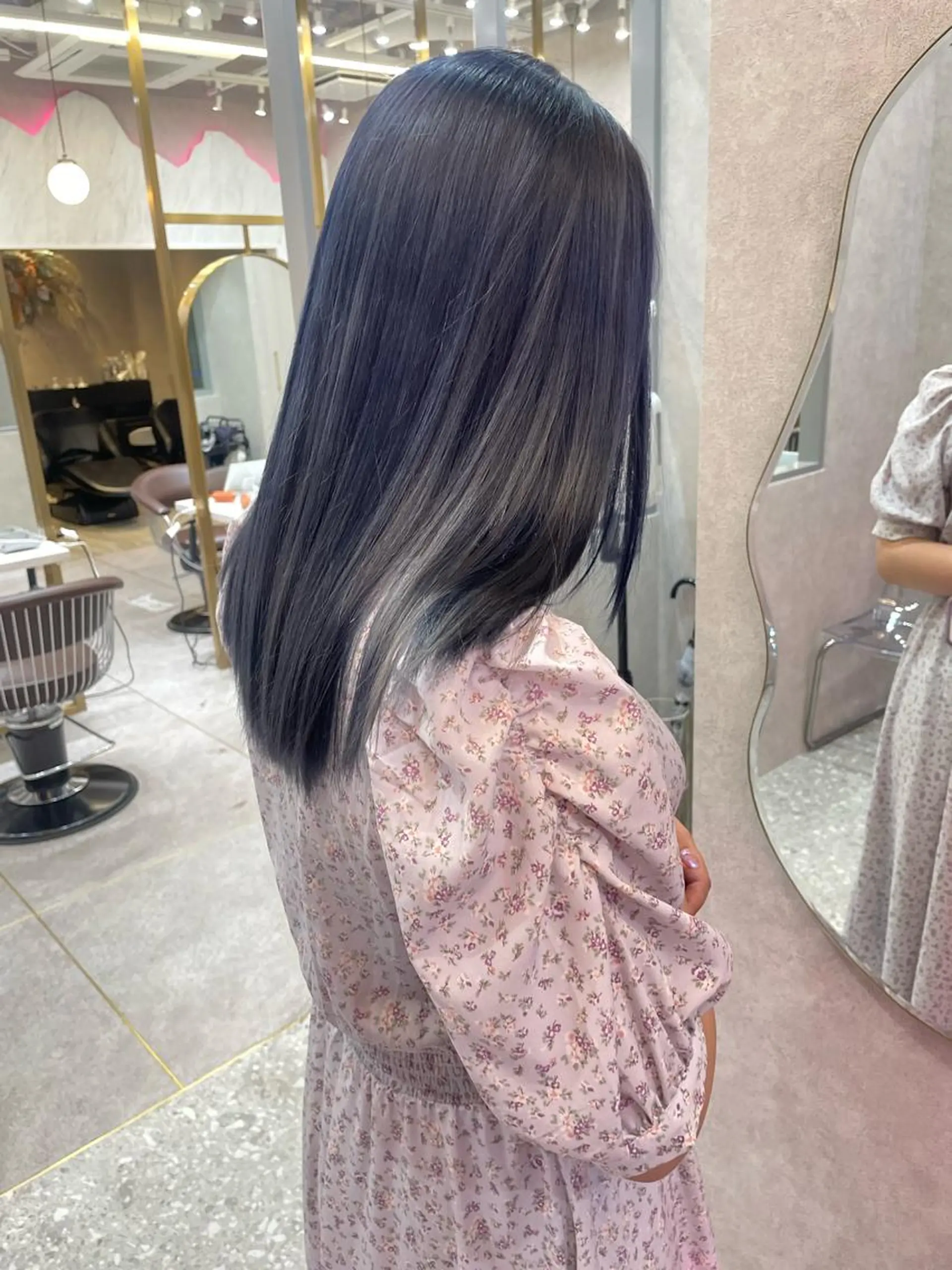 カラー rina／ベージュ ワンホン/韓国ヘアのヘアスタイル