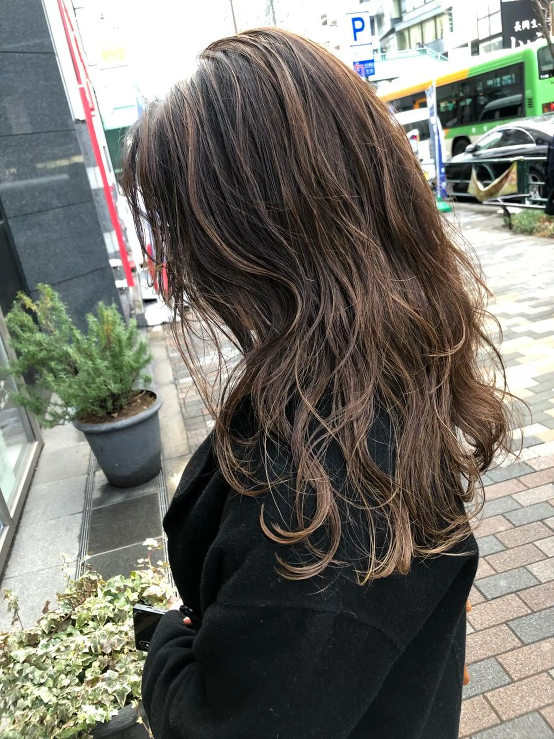 ミディアム カラー 渋谷/韓国風 西原直樹のヘアスタイル