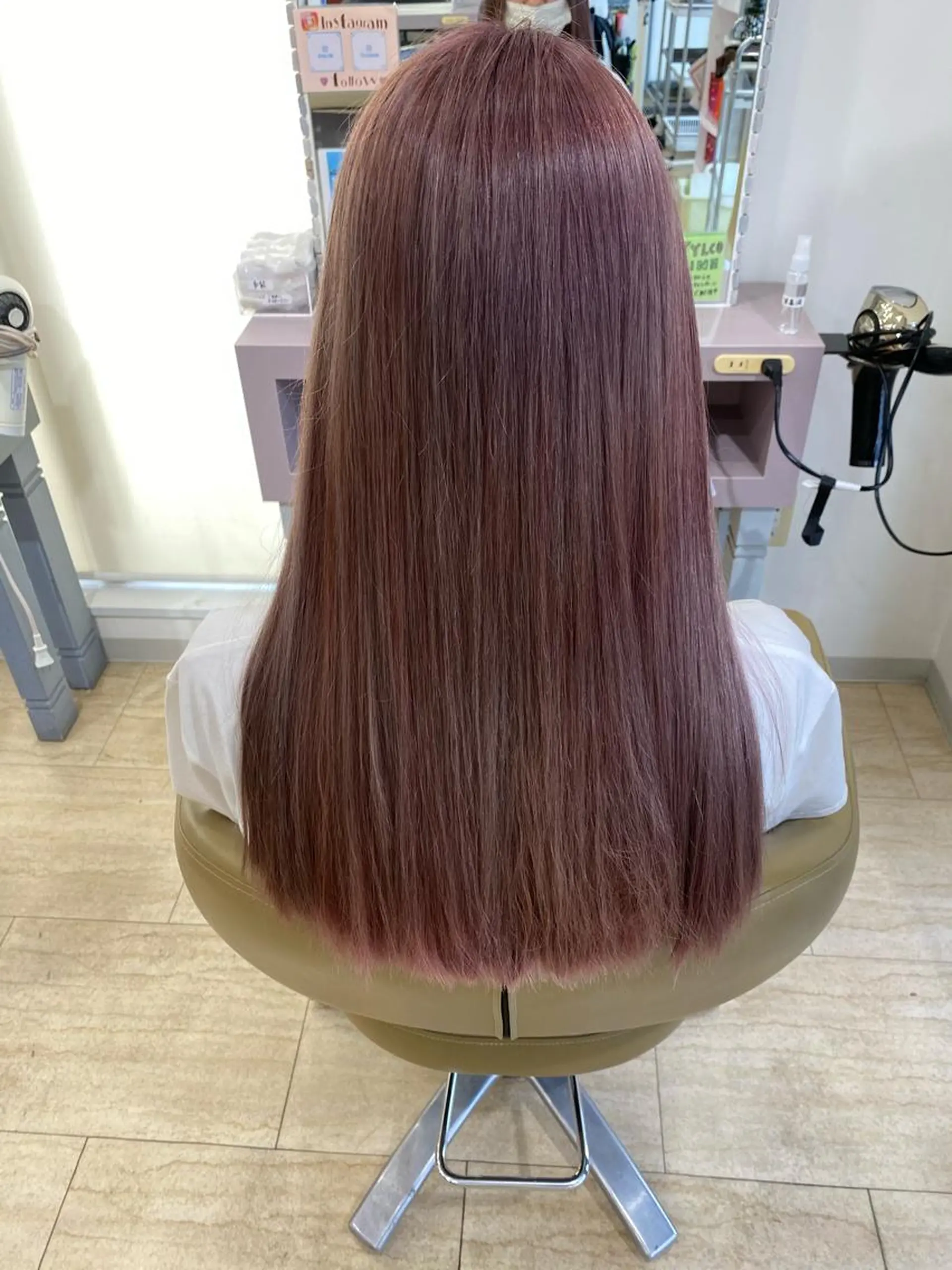 ロング 内田 遥香のヘアスタイル