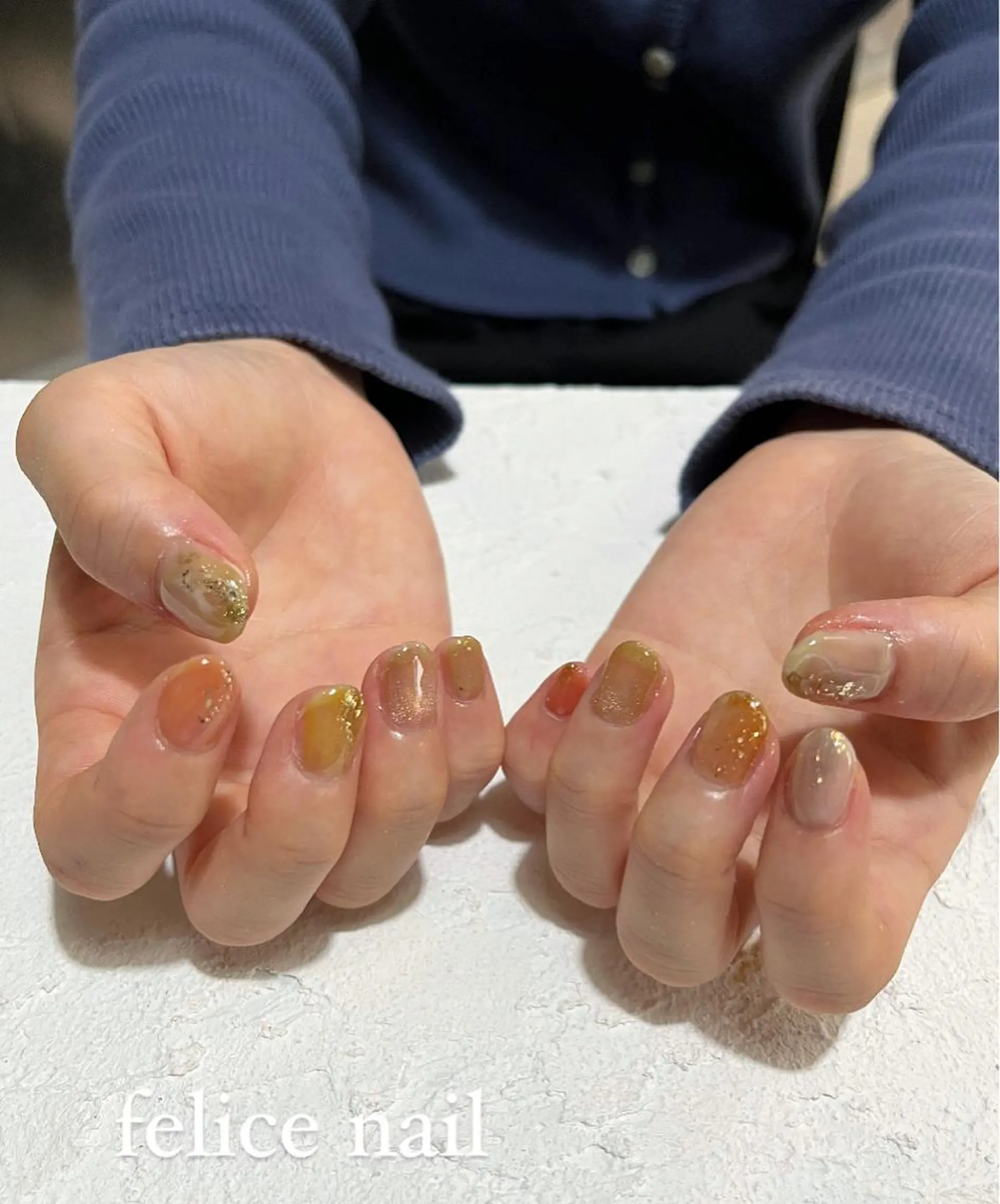 ネイル ジェルネイル マグネットネイル ニュアンスネイル オレンジ ショートネイル felice nailのネイルデザイン