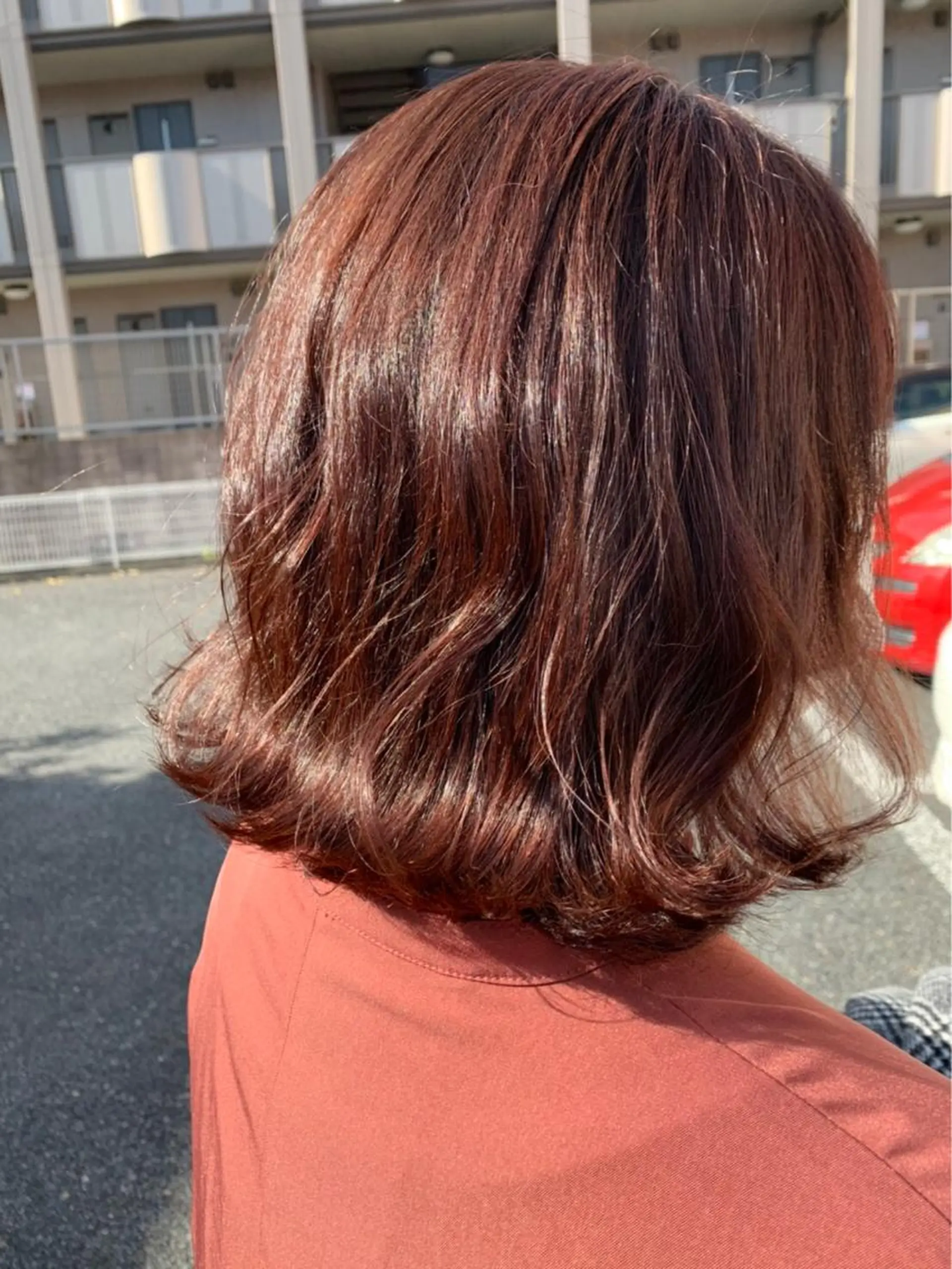 ミディアム カラー 川元 汐音のヘアスタイル