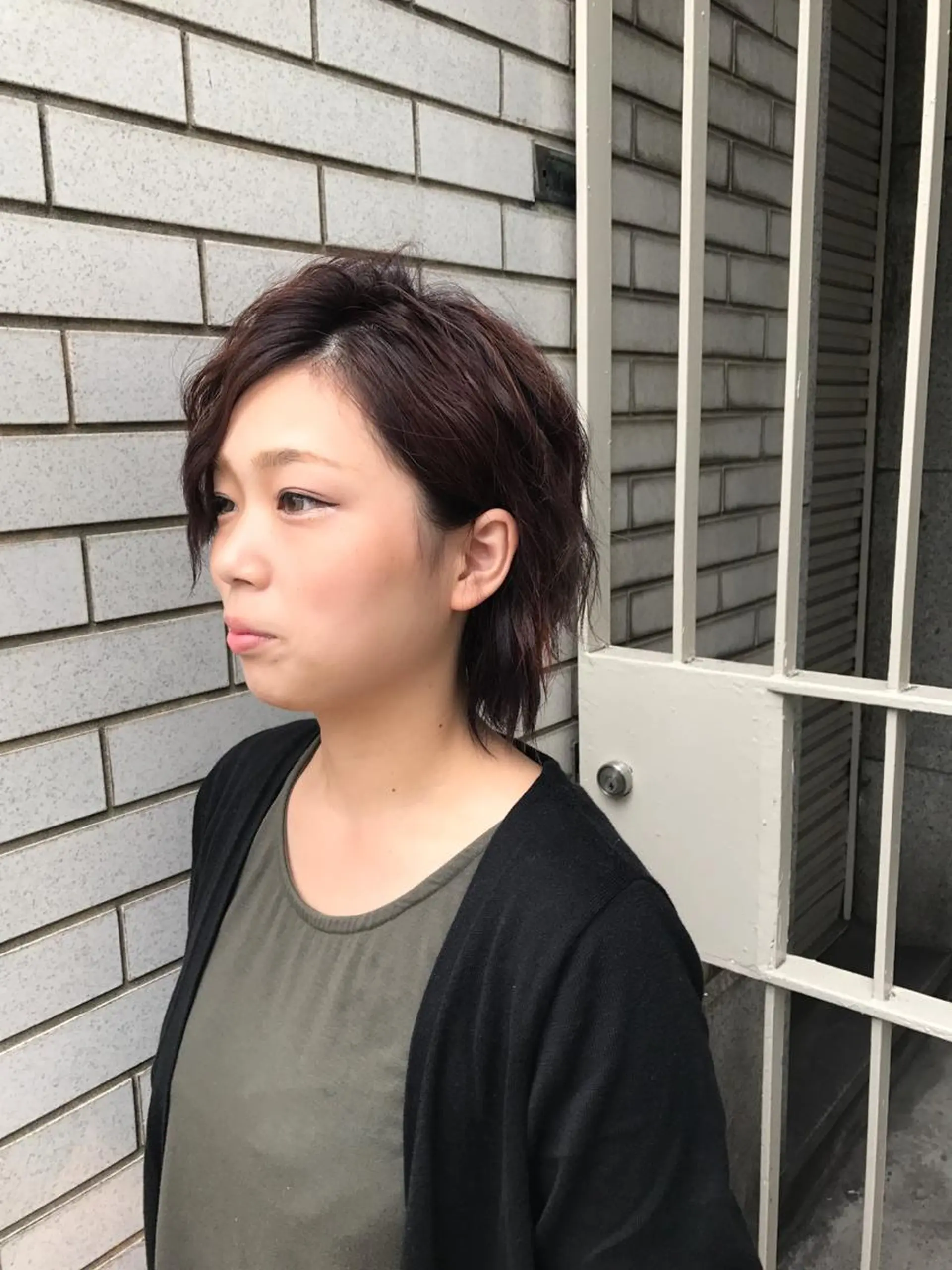 ショート カラー 湯浅 了一のヘアスタイル