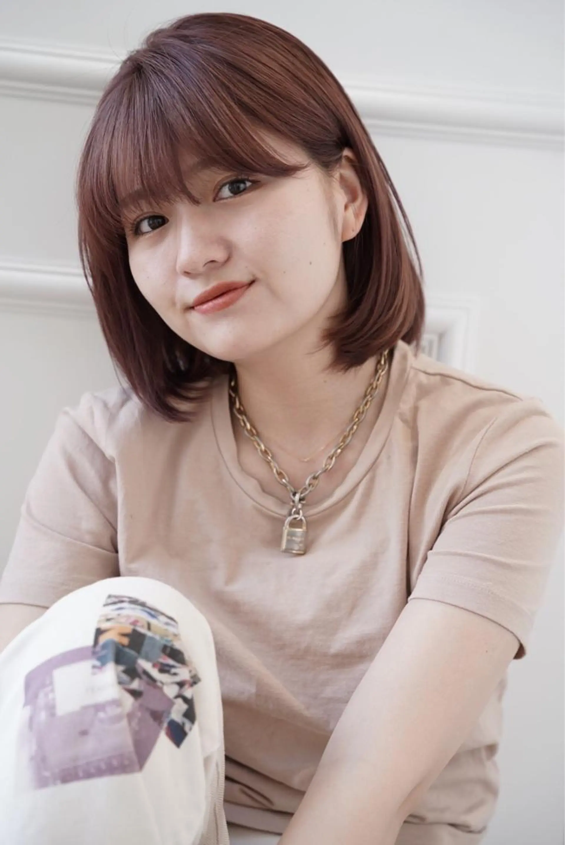 ミディアム カラー カット 縮毛矯正 ベージュ/インナー カラー🤍Rieのヘアスタイル