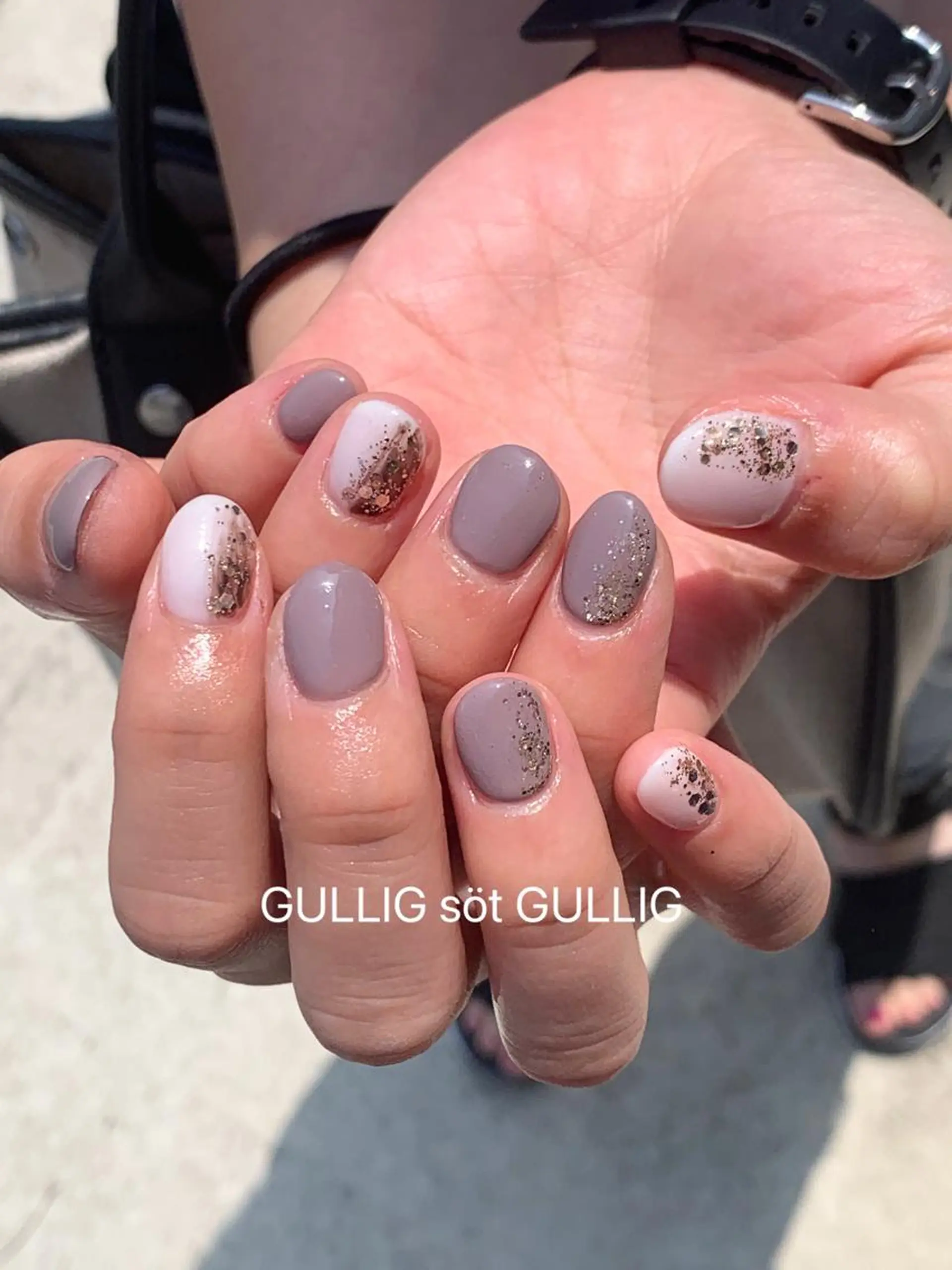 ネイル ハンドネイル GULLIG söt GULLIGのネイルデザイン