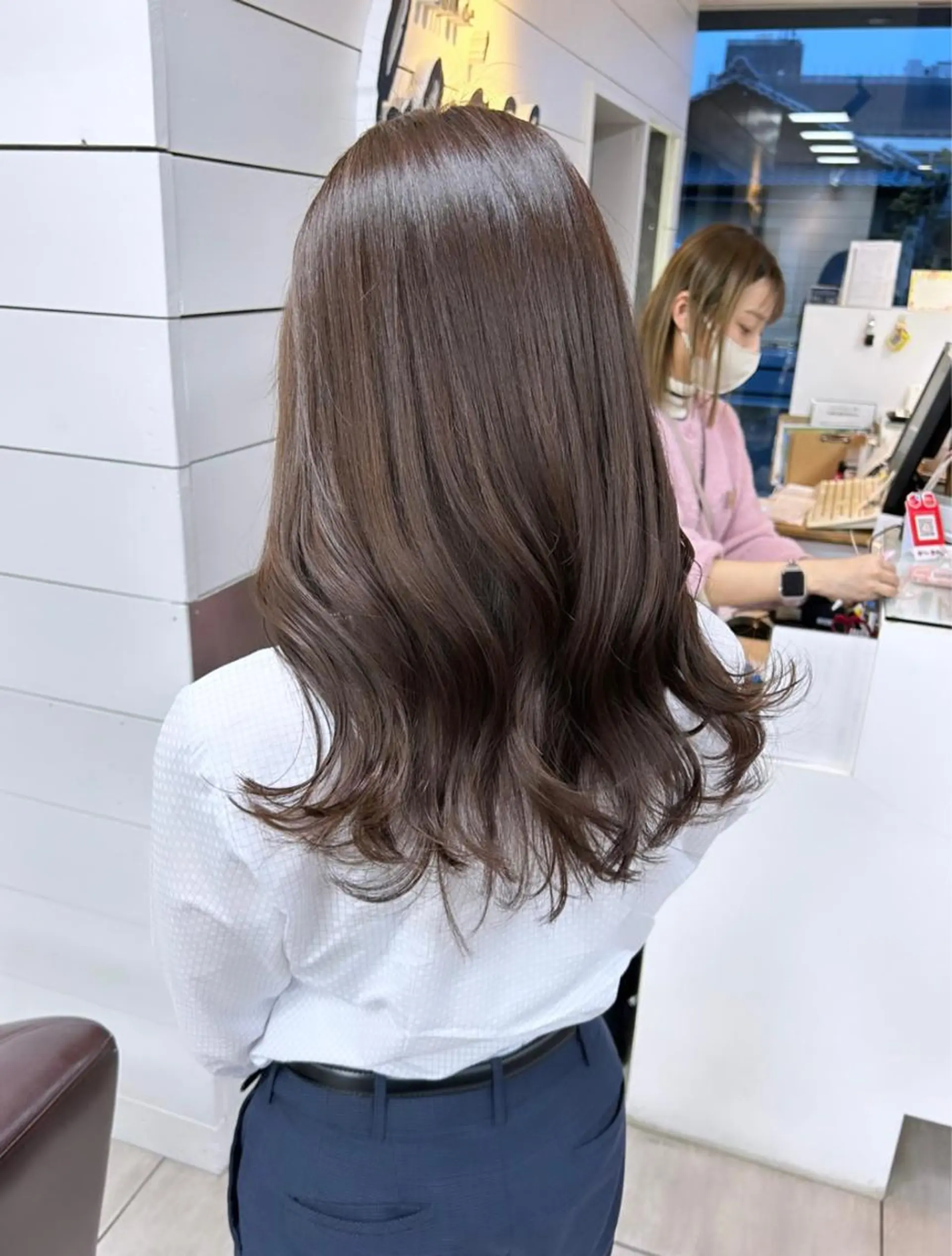 ミディアム カット ヘアカラー 🫧艶髪カラー🫧 森本くるみのヘアスタイル