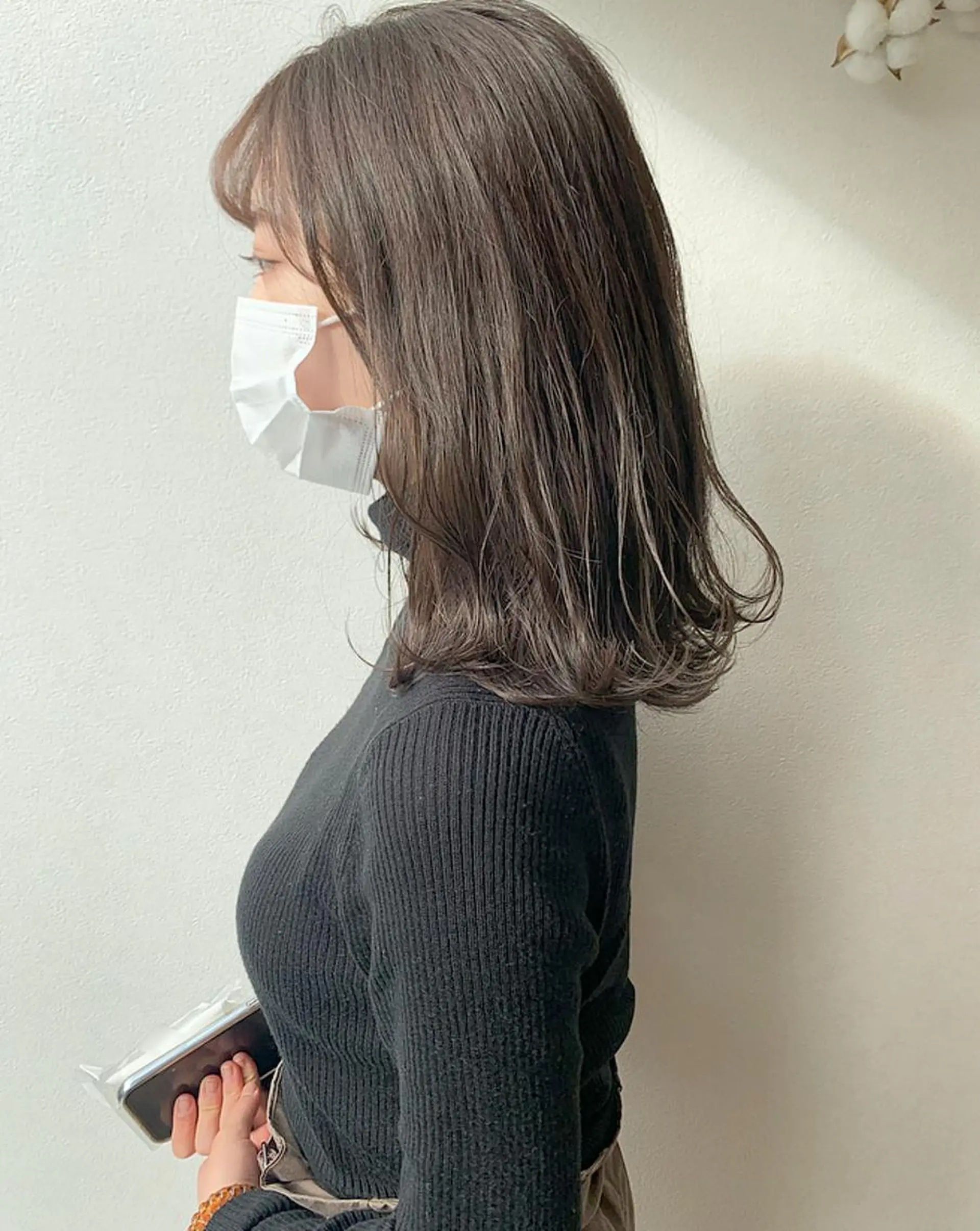 ミディアム カラー ブリーチ グレージュ ブリーチなしカラー カット ヘアカラー トリートメント 透明感♡︎♡︎ 佐々木早苗のヘアスタイル