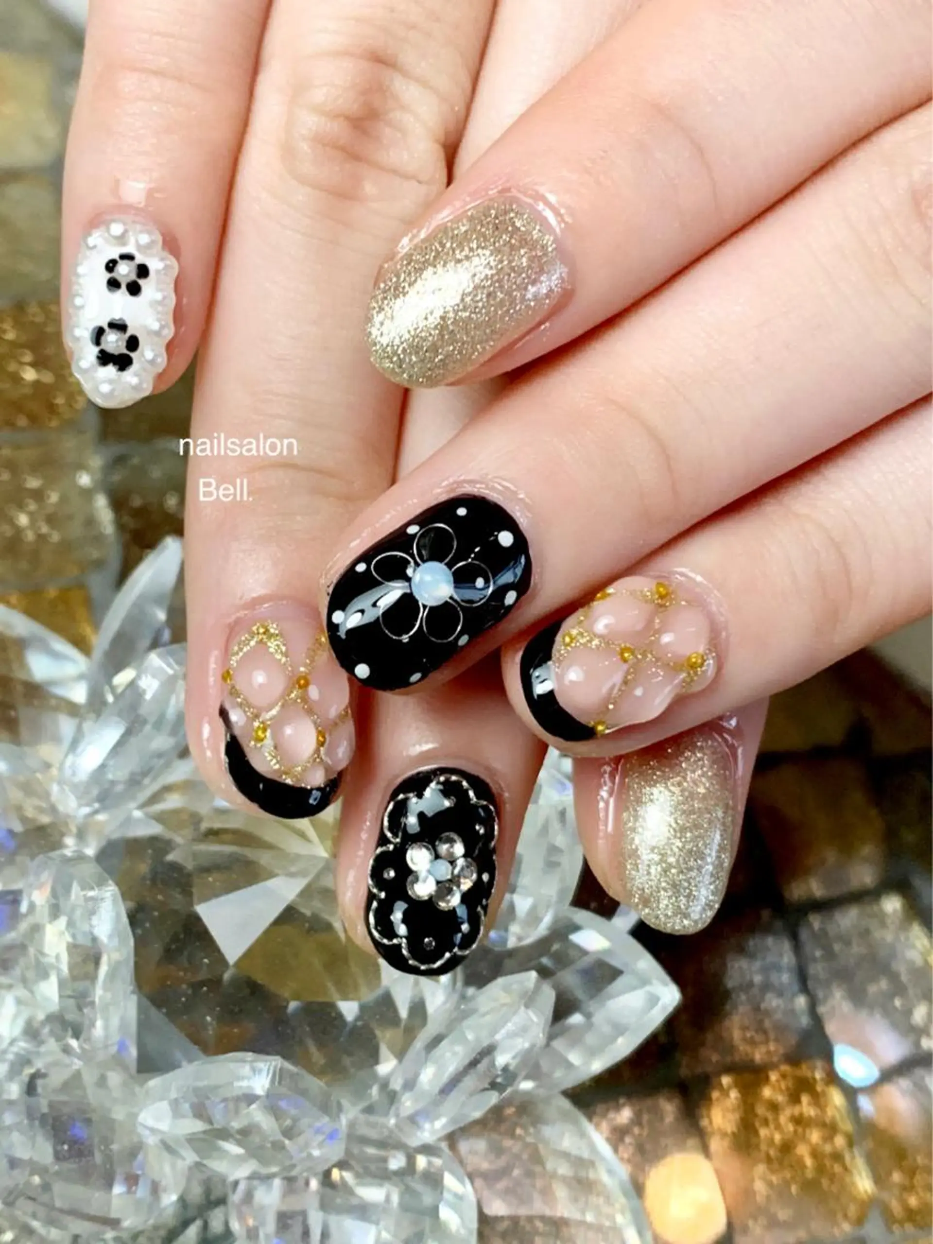 ネイル ハンドネイル Y. Reonaのネイルデザイン