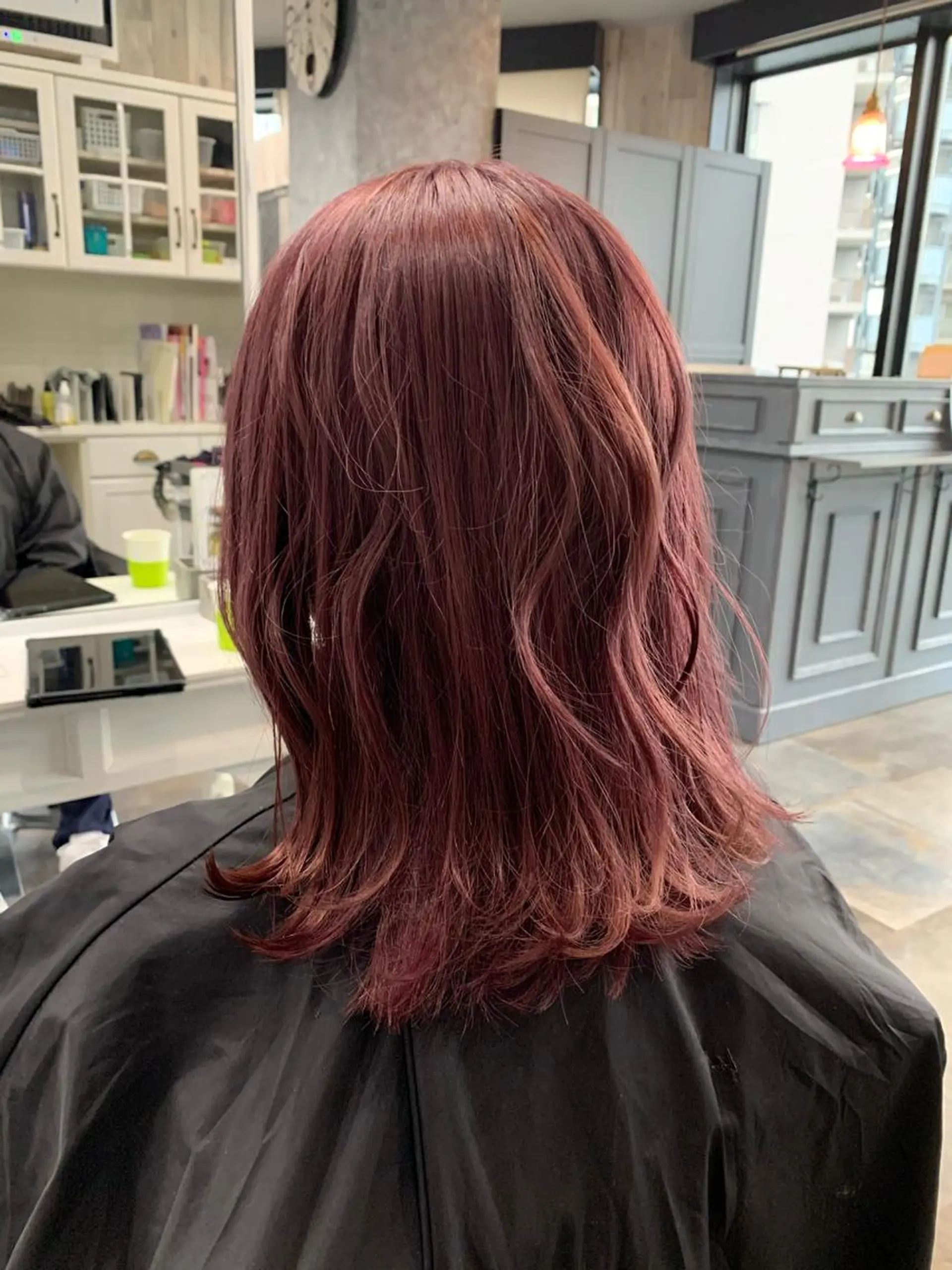 セミロング T he apartment of  solon船橋2nd所属・solon船橋2nd Amiのヘアスタイル