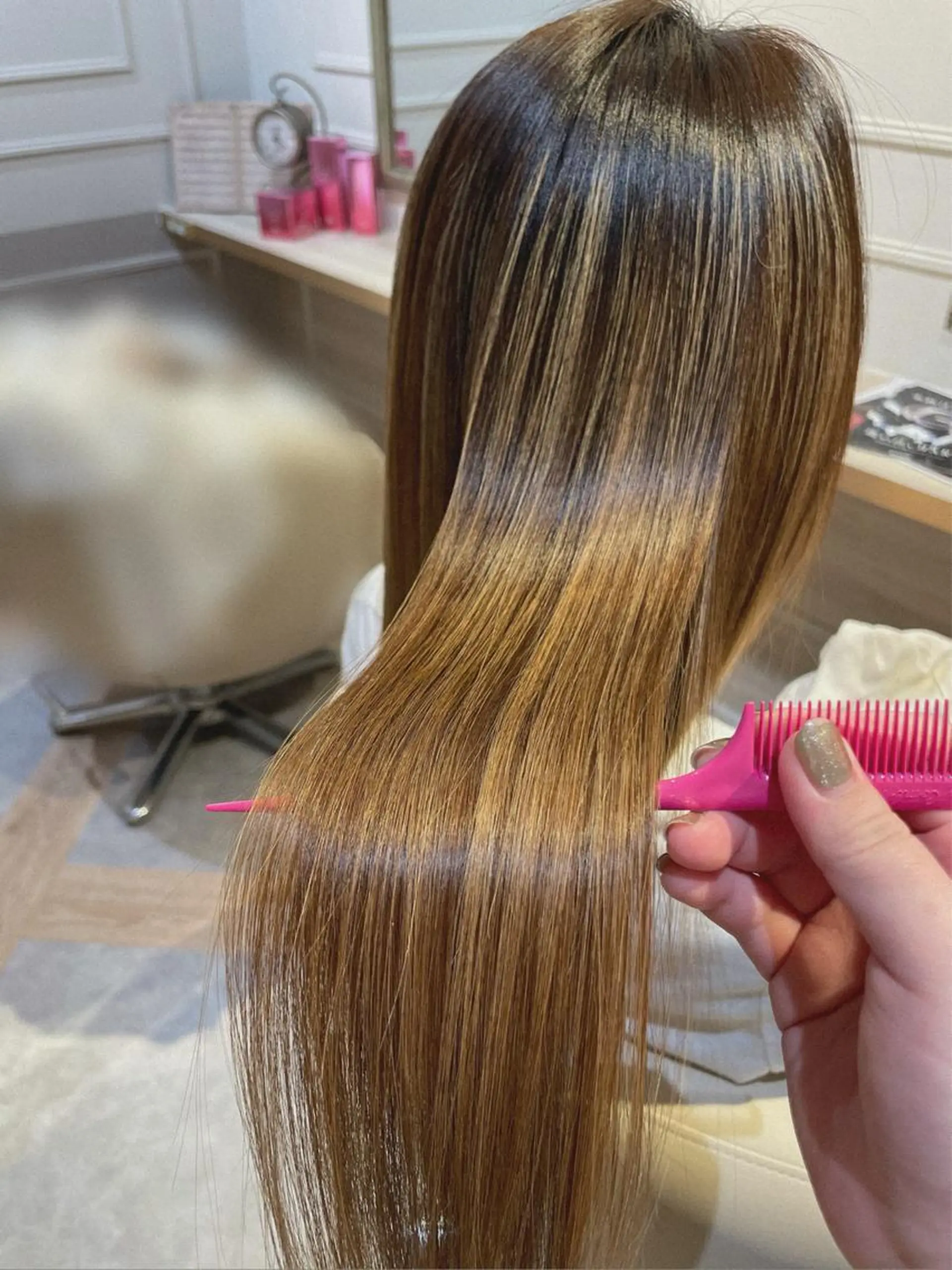 ロング 髪質改善 トリートメント MAQUIA 加藤のマツエク・マツパデザイン