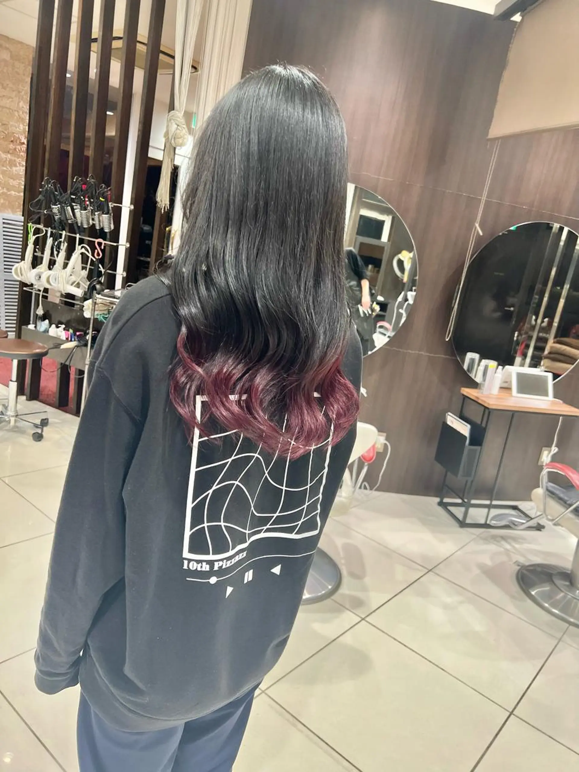 ロング 下條 真のヘアスタイル