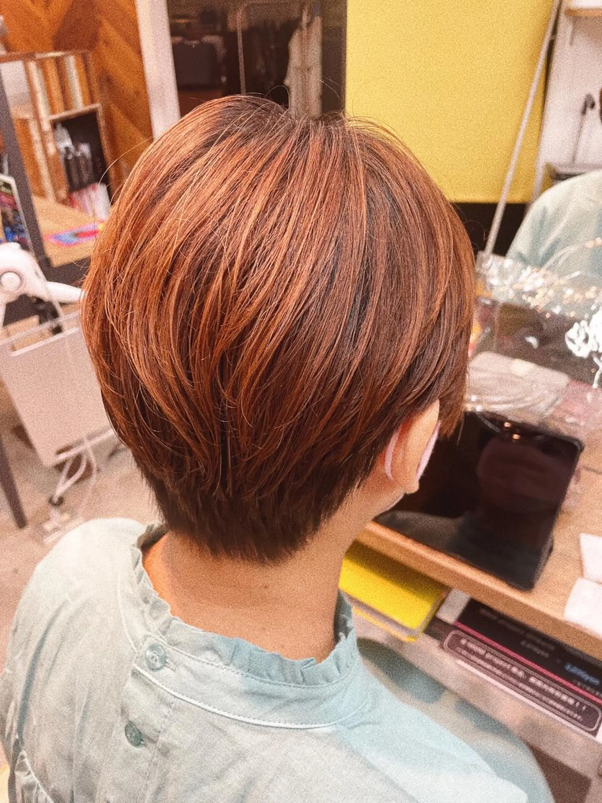 ショート ハイトーン 🌷ハルミ🌷のヘアスタイル