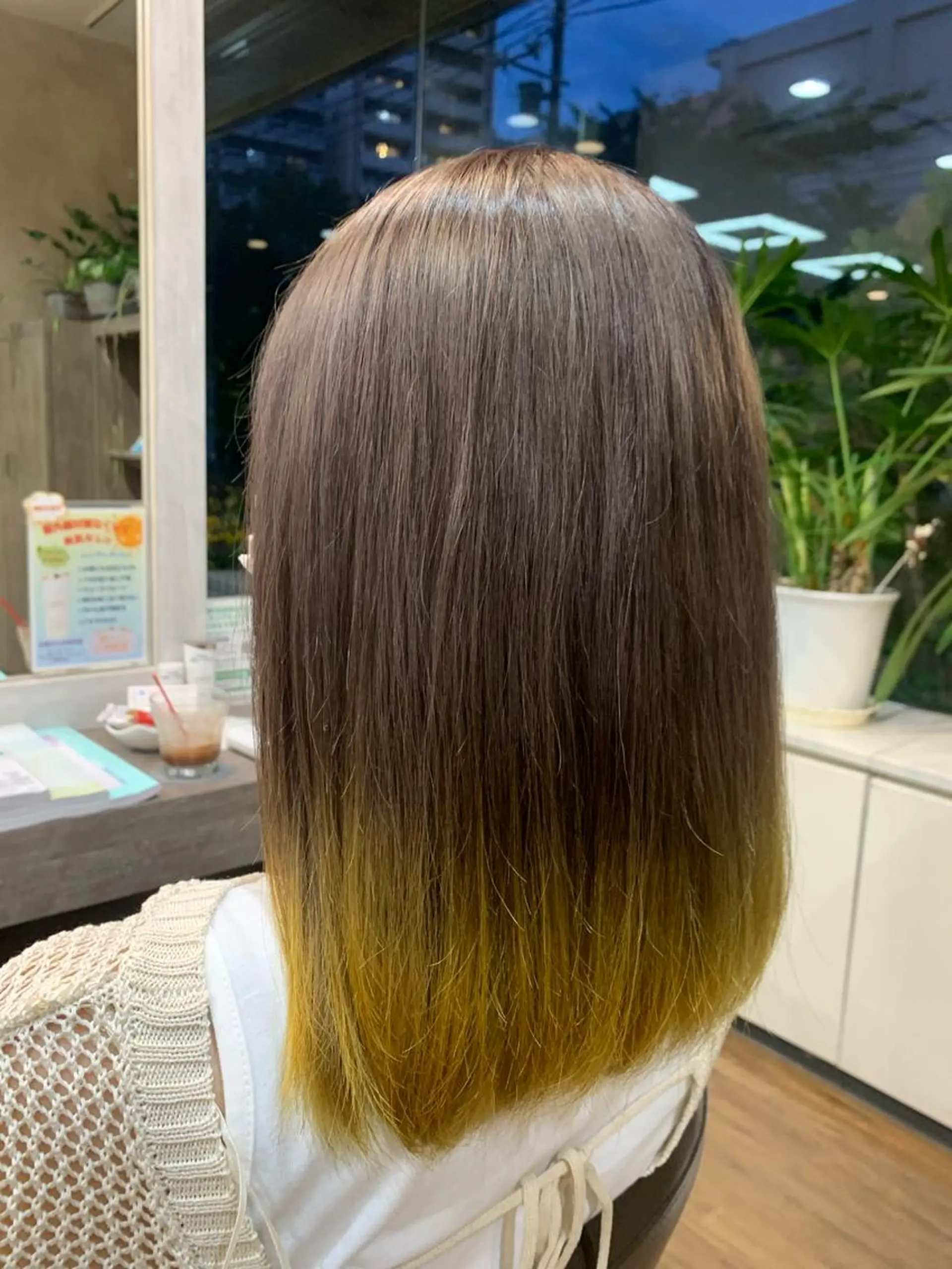 ミディアム カラー ヘアアレンジ イエローカラー ecru🕊️堀内 眞帆のヘアスタイル