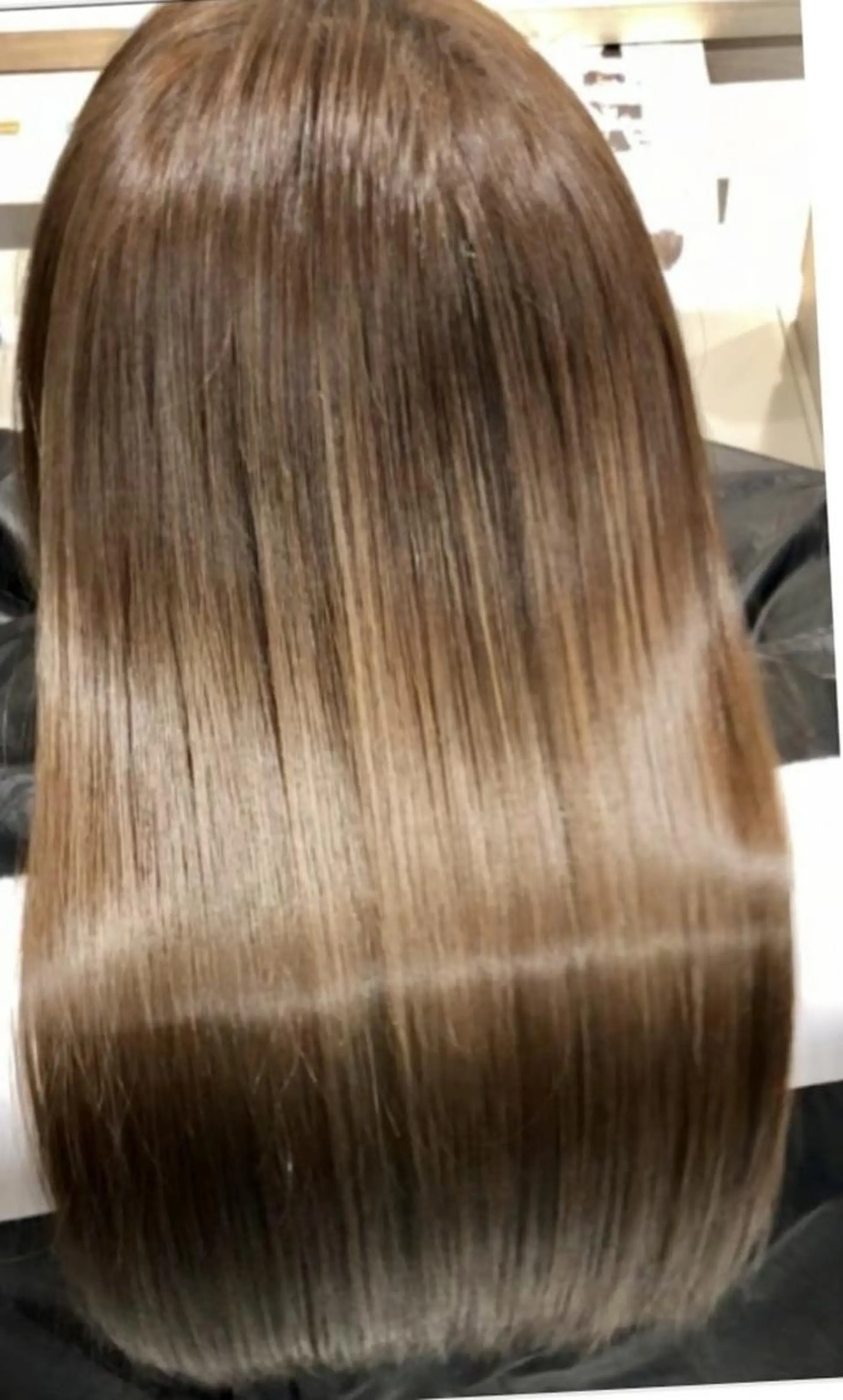 セミロング 寺島 伸のヘアスタイル