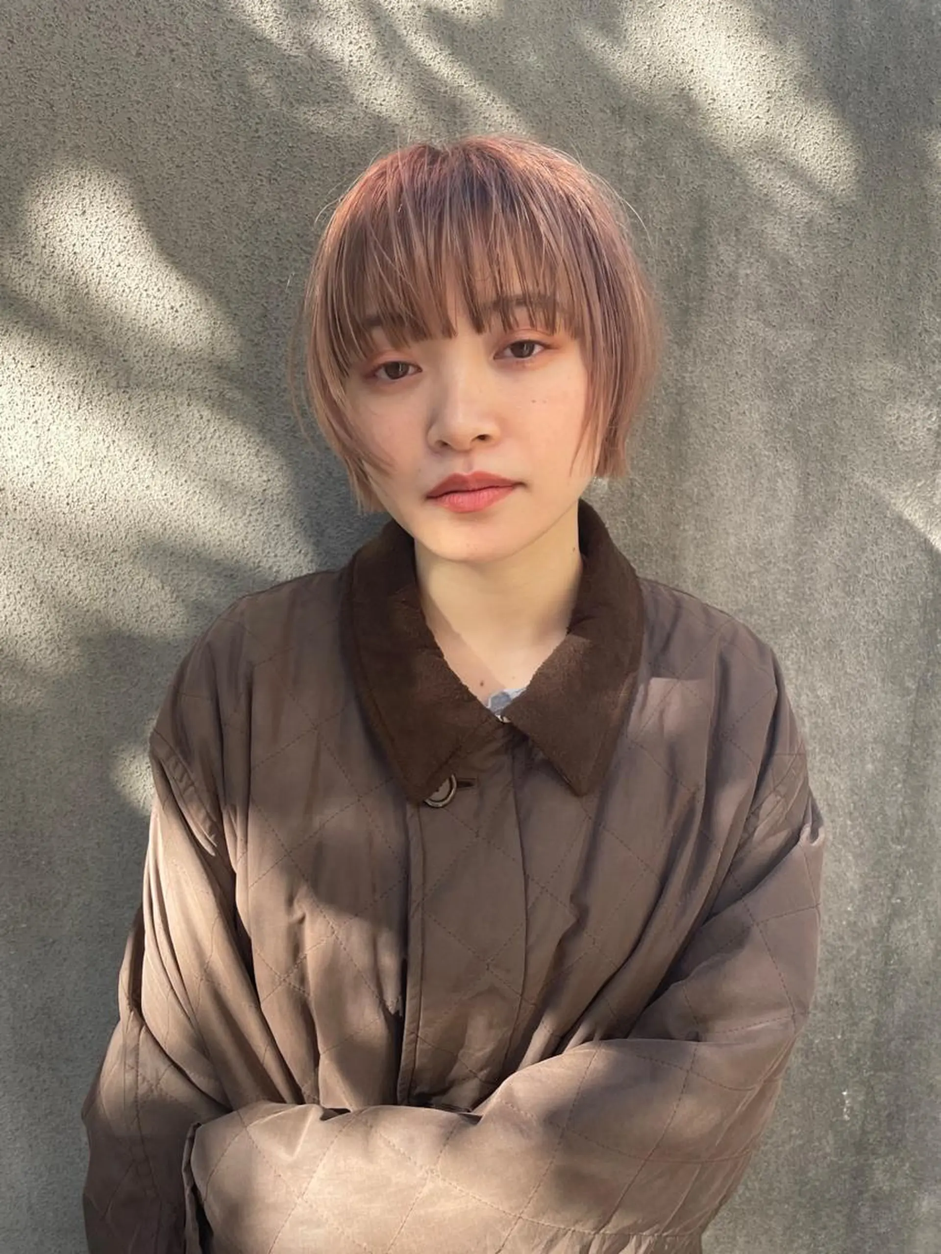 ショート カラー ベージュカラー ブリーチ ケアブリーチ ピンクカラー ピンクベージュ ヘアカラー トリートメント ボブ/レイヤー/ケア パーマ/リュウタのヘアスタイル