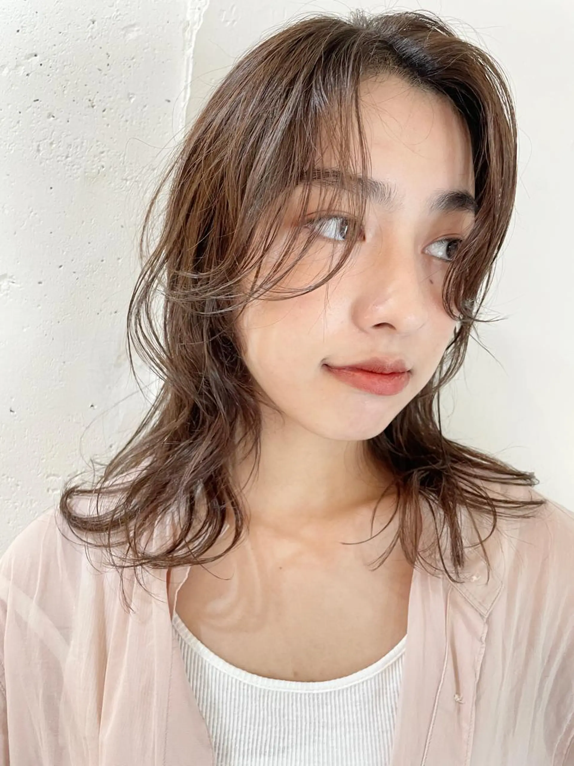 セミロング カット ヘアカラー パーマ トリートメント 🌼U24 ヘアデザインラボのヘアスタイル