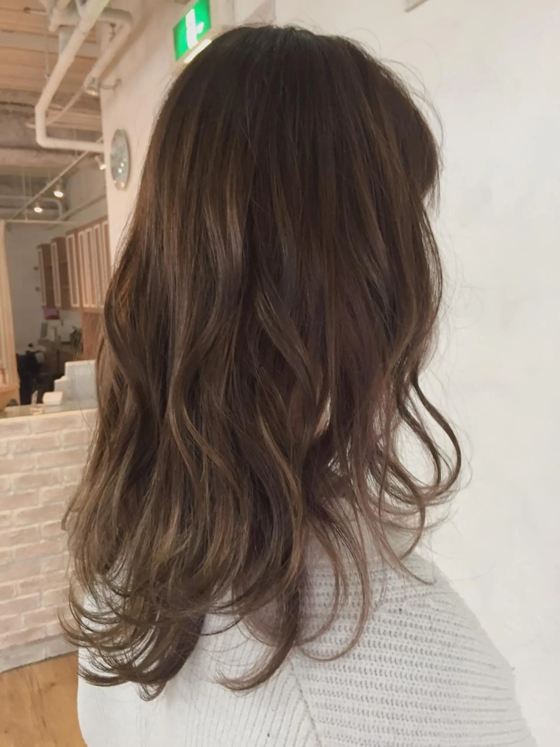 セミロング カラー ヘアアレンジ ハットリ /北習志野のヘアスタイル