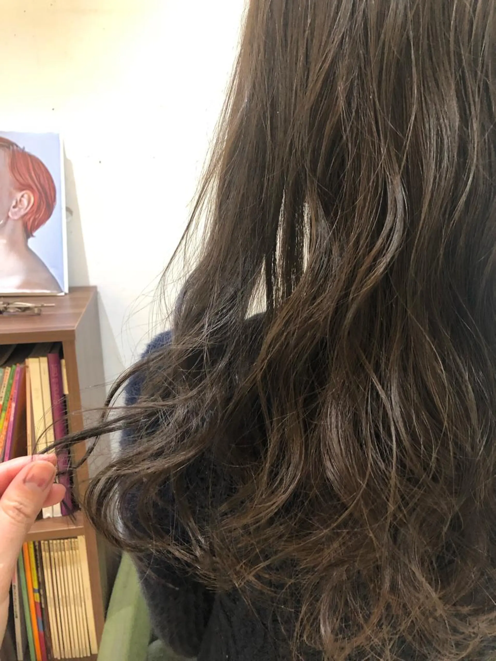 セミロング カラー パーマ ヘアアレンジ apish aoyama所属・武 愛子の眉毛・アイブロウイメージ