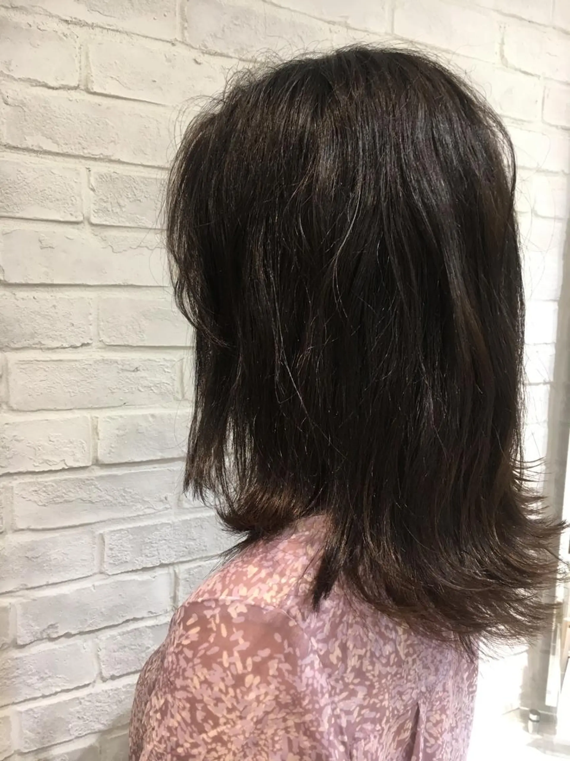 カラー 江原 彩華のヘアスタイル