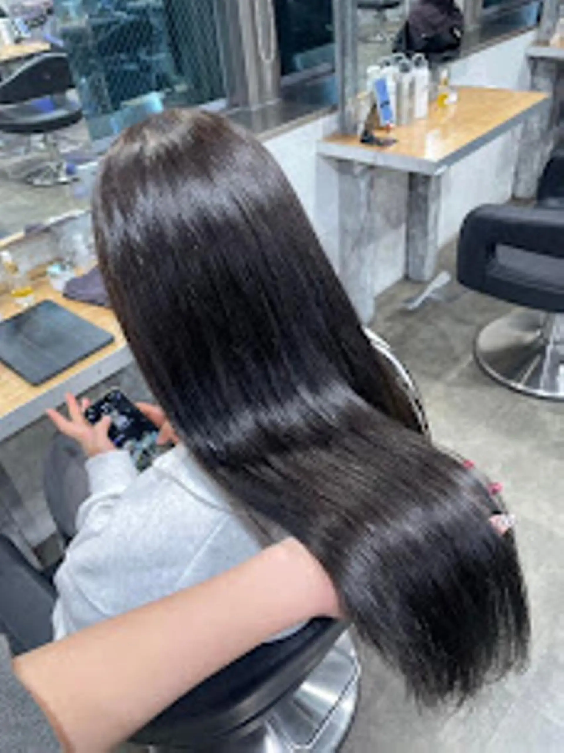 カラー 🪞official FRUITS渋谷🩰のヘアスタイル