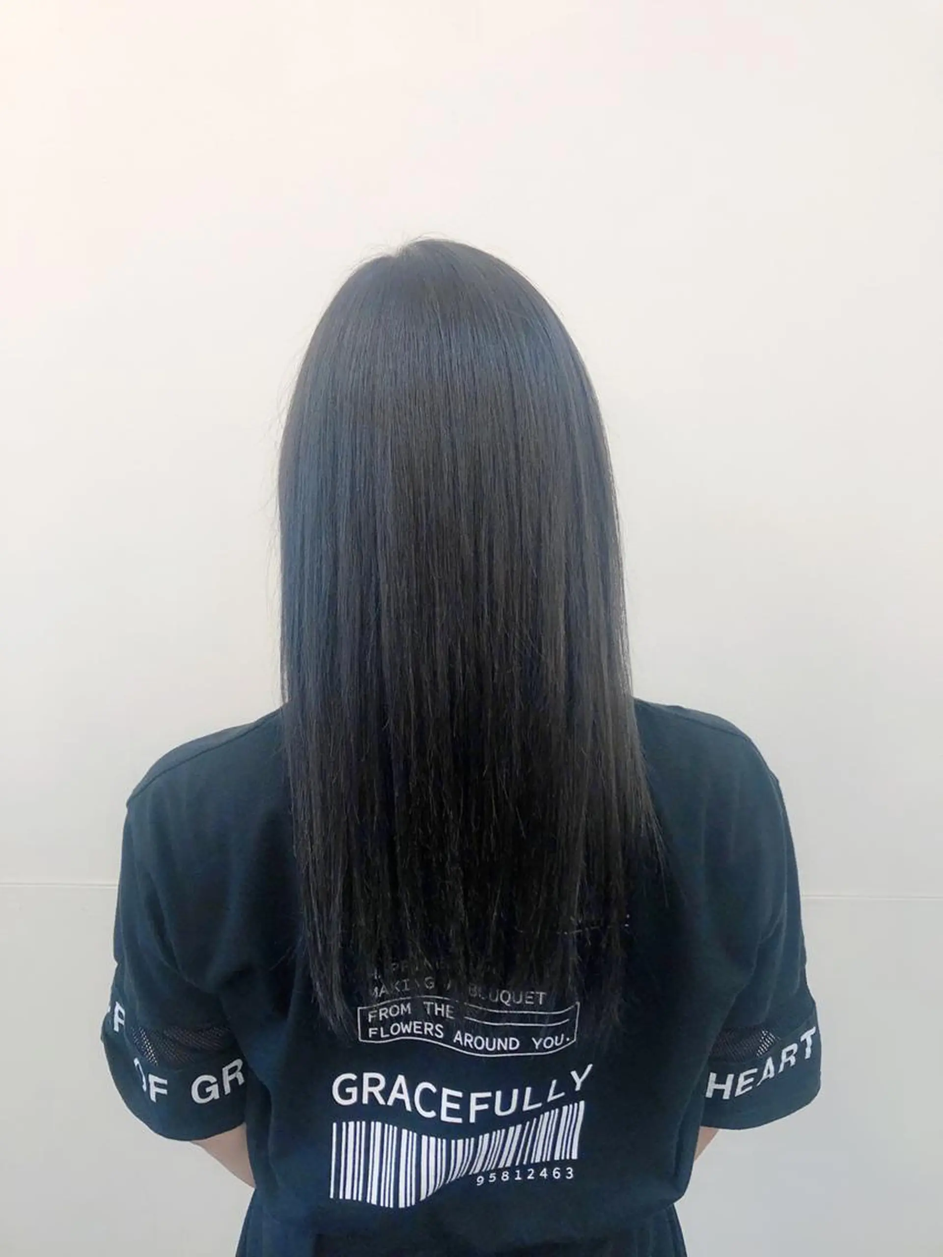 セミロング カット ヘアカラー 縮毛矯正 インヘアー/美容院 /下伊福店/﨑山瑠依のヘアスタイル