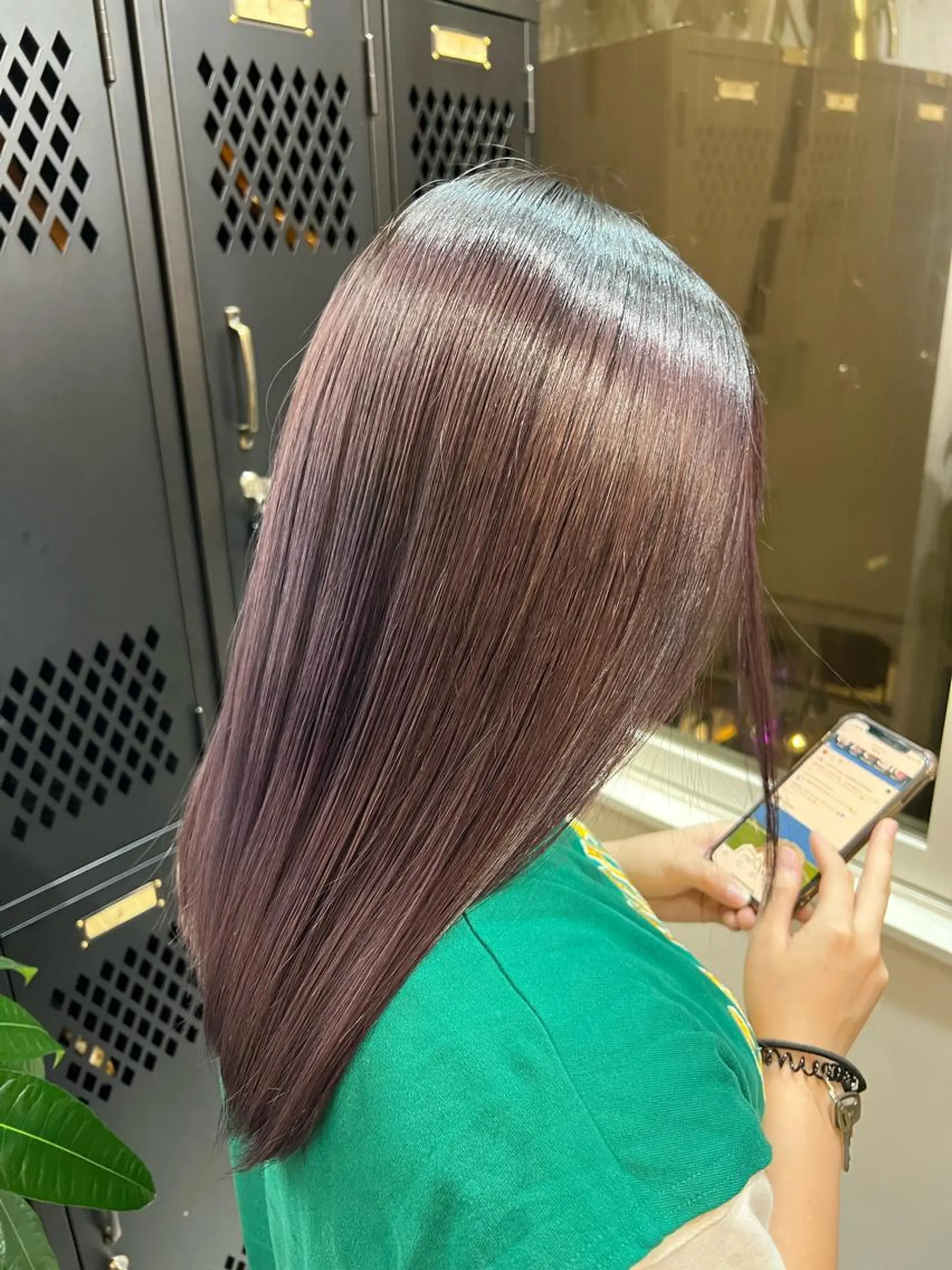 セミロング カラー カット ヘアカラー トリートメント ヘッドスパ 最高級髪質改善🥇 小玉美菜のヘアスタイル