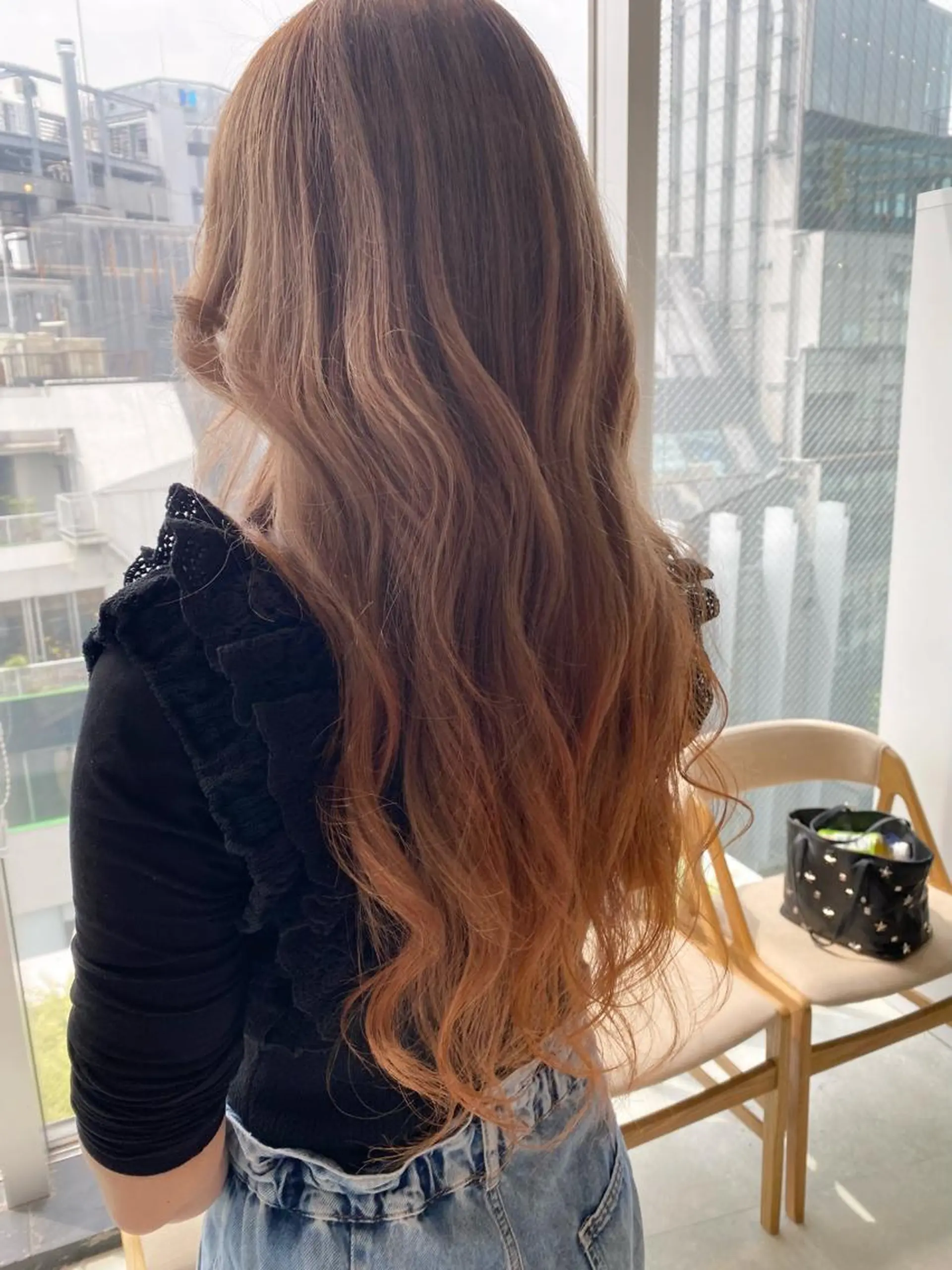 ロング カラー ベージュカラー グラデーションカラー オレンジ カット ヘアカラー トリートメント ピンク/ベージュ /似合わせ/田島百華のヘアスタイル