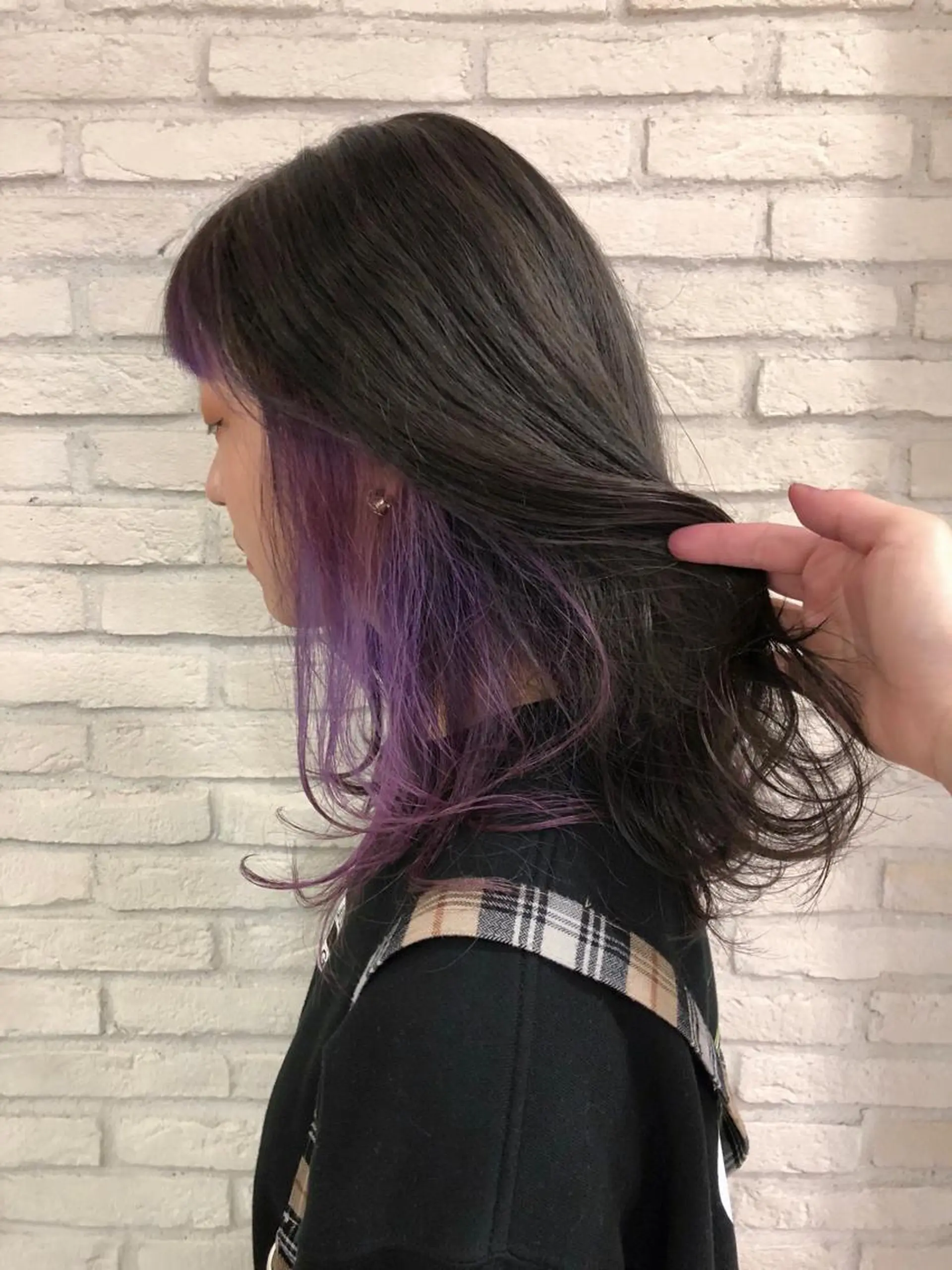 セミロング カラー パープルカラー HAUS 片山みほのヘアスタイル