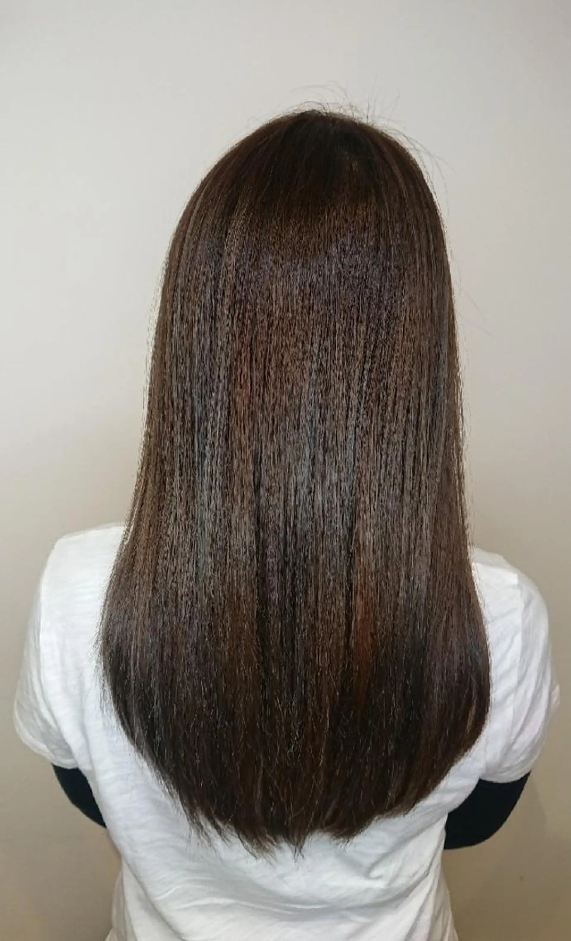 カラー アッシュ ブリーチ カット ヘアカラー ブリーチ/ヘアケア/ 艶髪/イギチハルのヘアスタイル