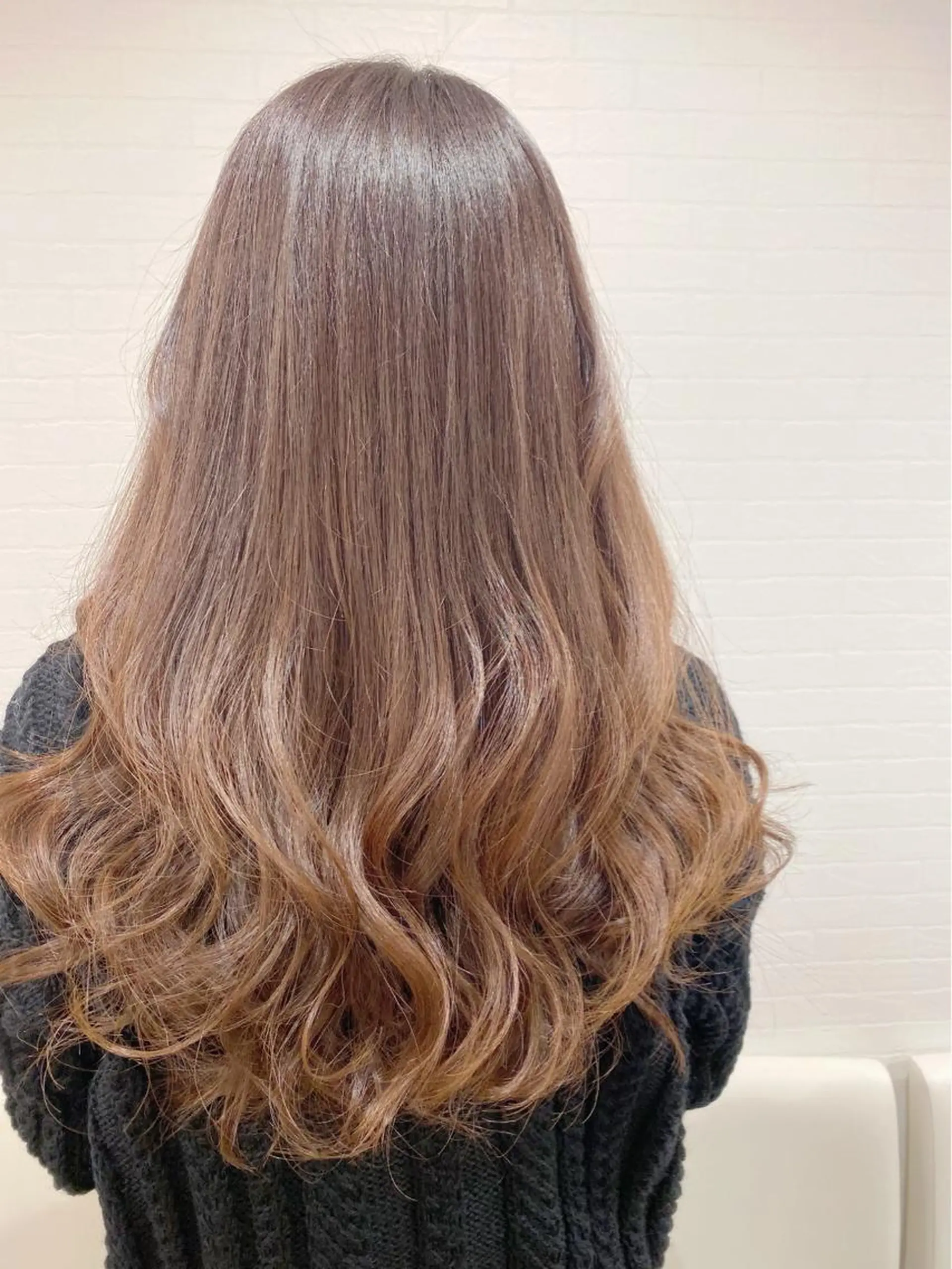 カラー GRANLUSSO 〜グランルッソ駅前店所属・木口 嘉美のヘアスタイル