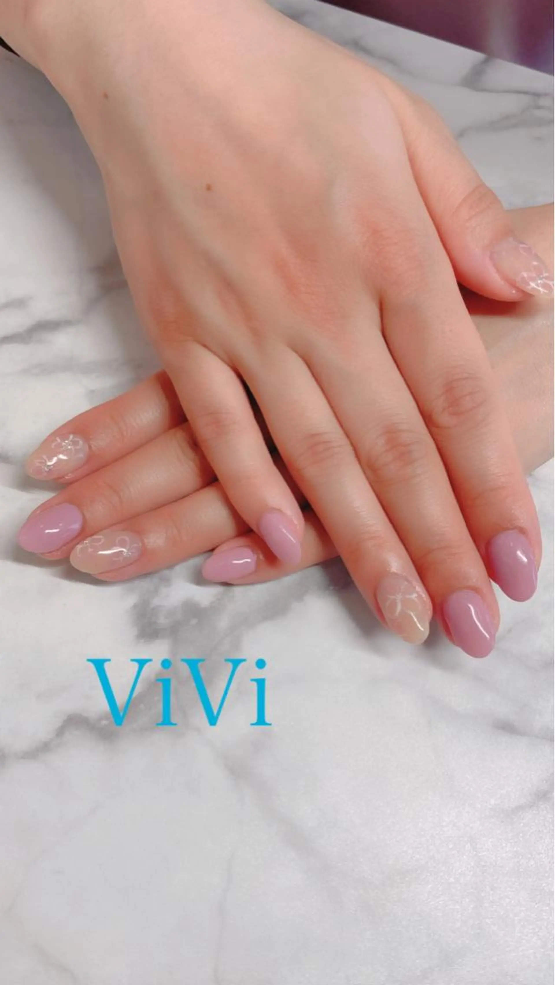 ネイル ハンドネイル nailsalon ViViのネイルデザイン