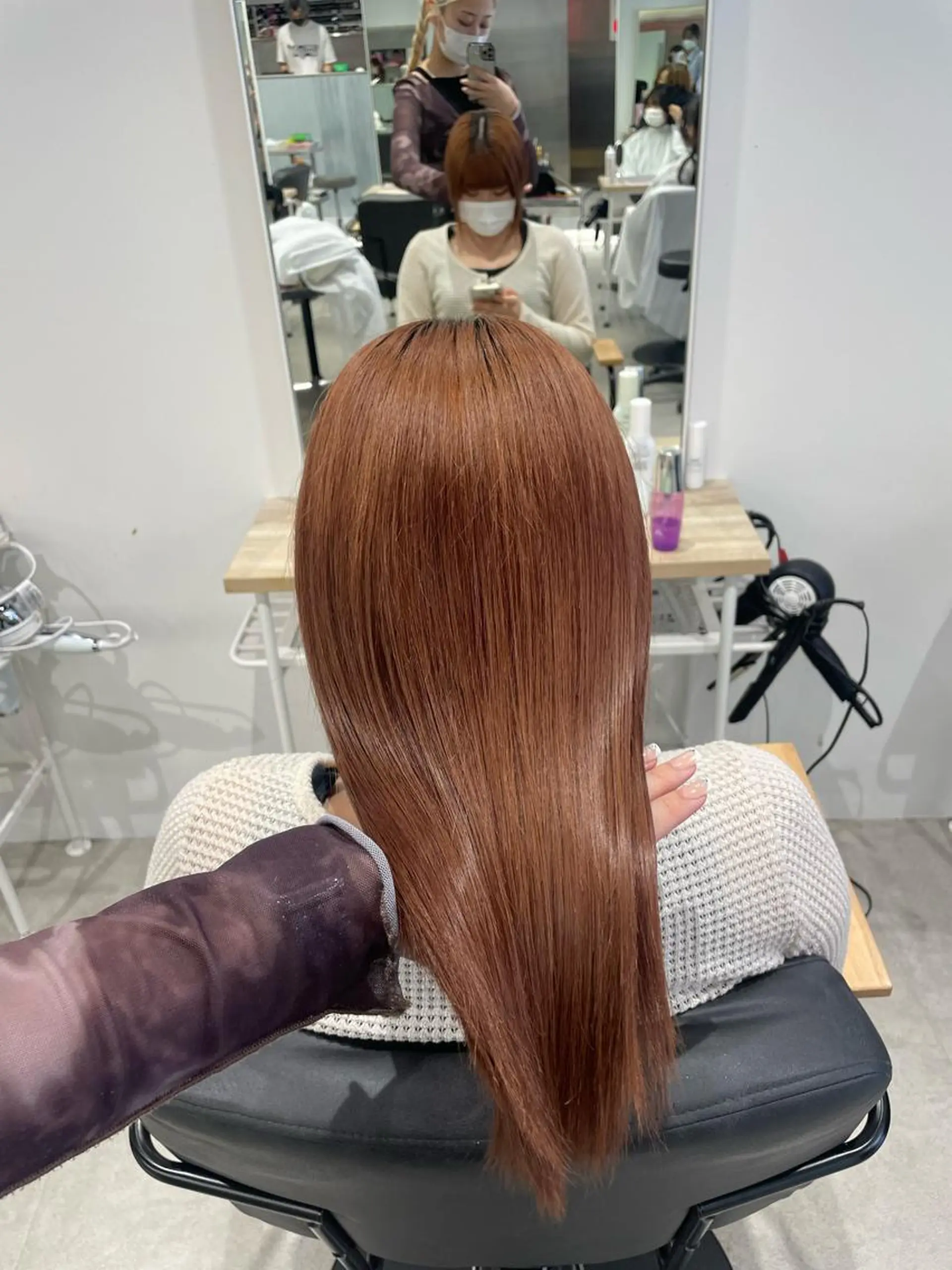 ロング ヘアカラー トリートメント クルミ/ 💕ワンホンネイルのネイルデザイン