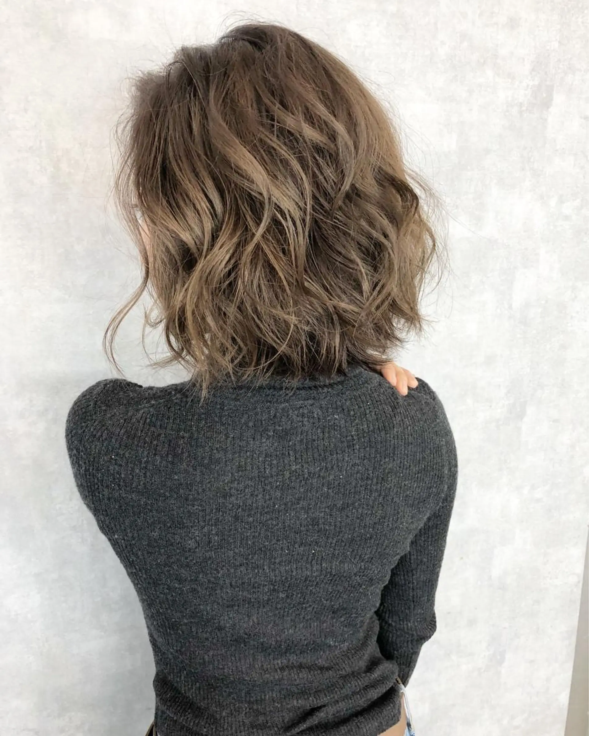 ミディアム カラー レイヤーカット BLend 渋谷のヘアスタイル