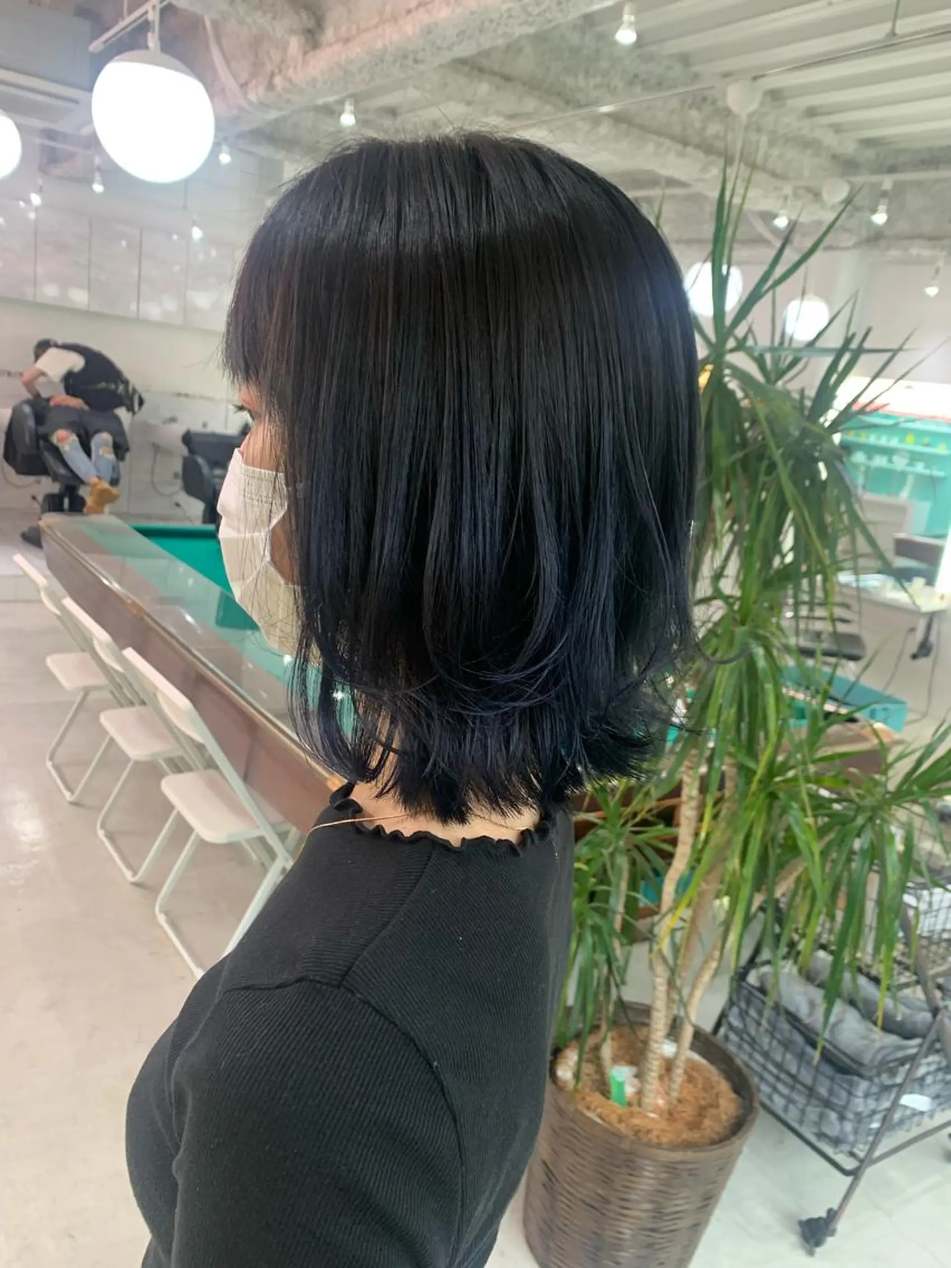 ショート カラー ヘアアレンジ 🧨ブリーチー×ボブ レイヤー💎じゅえるのヘアスタイル