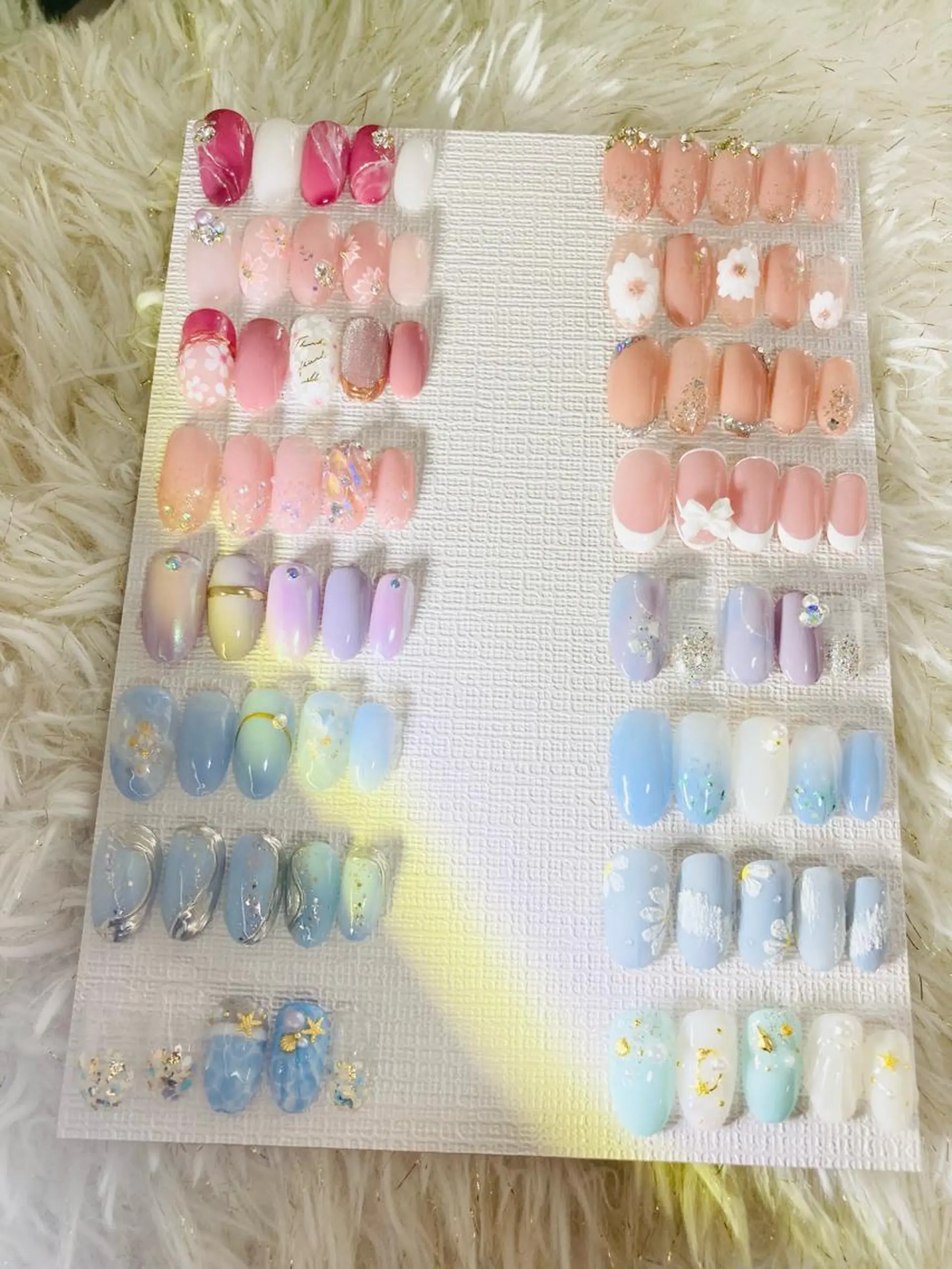 ネイル ewt miniのマツエク・マツパデザイン