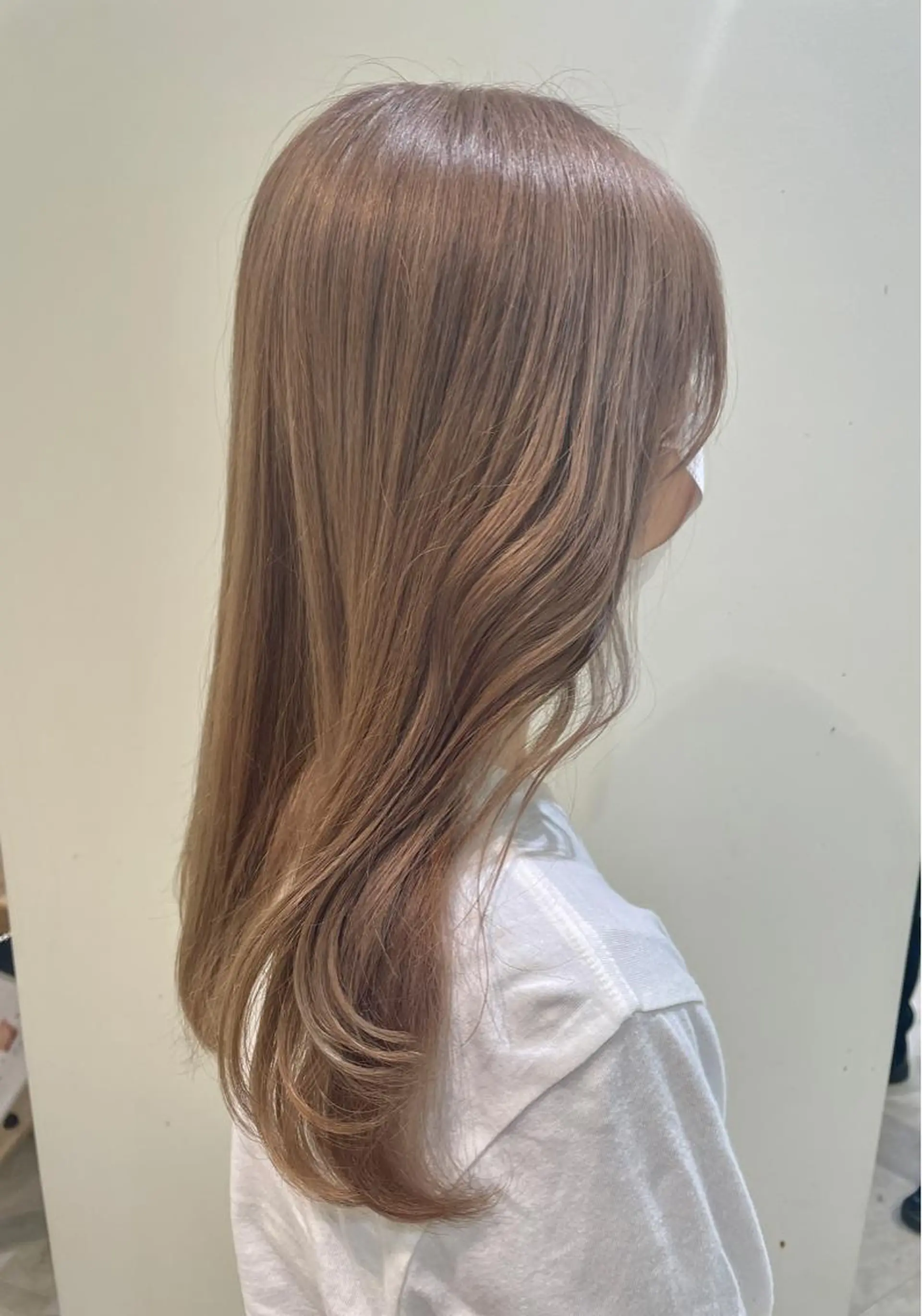 ロング カラー ベージュカラー ミルクティーベージュ カラー/レイヤー/ 髪質改善/PAAQのヘアスタイル