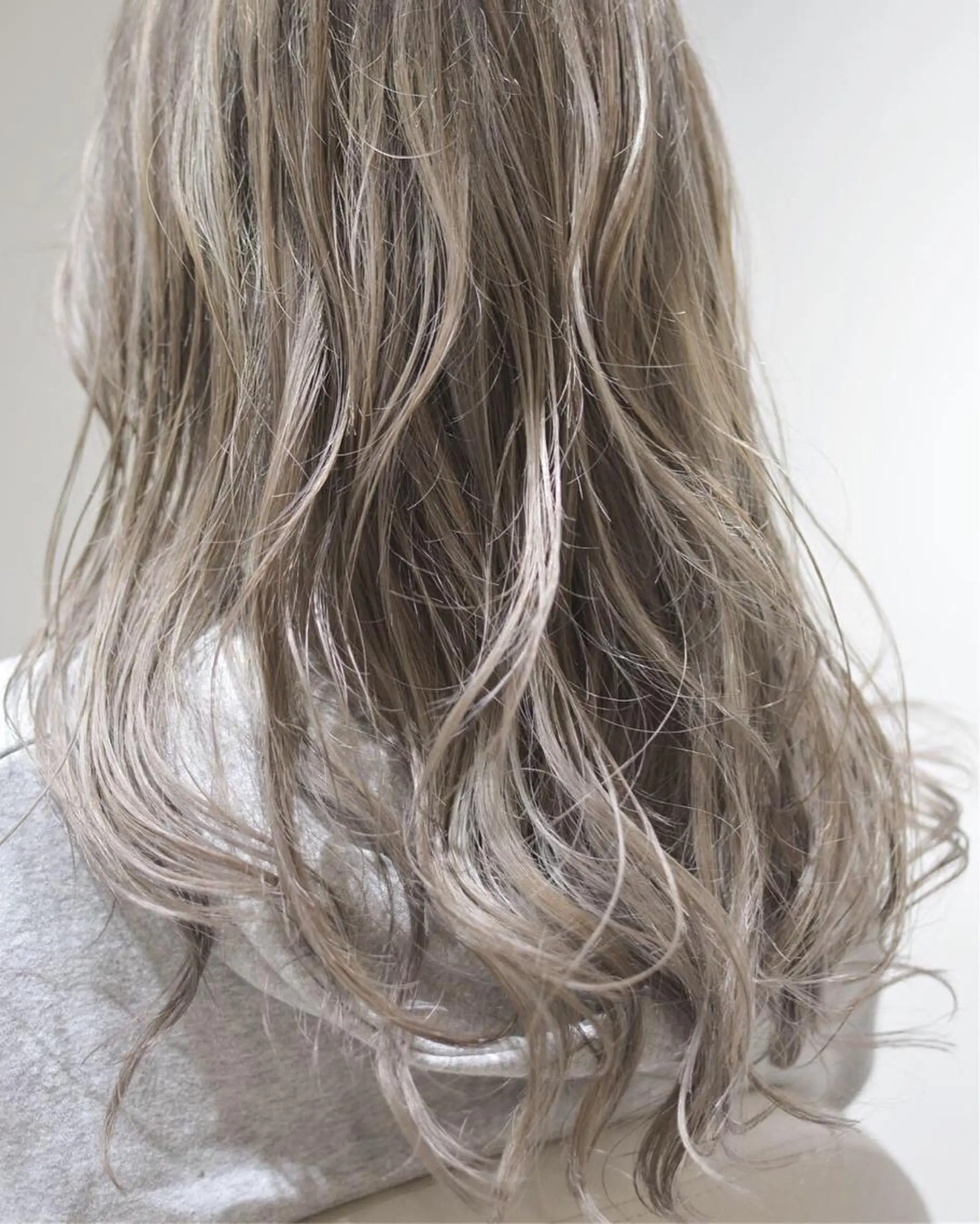 ロング カット ヘアカラー トリートメント 木村 創造🌟 デザインカラーお任せのヘアスタイル